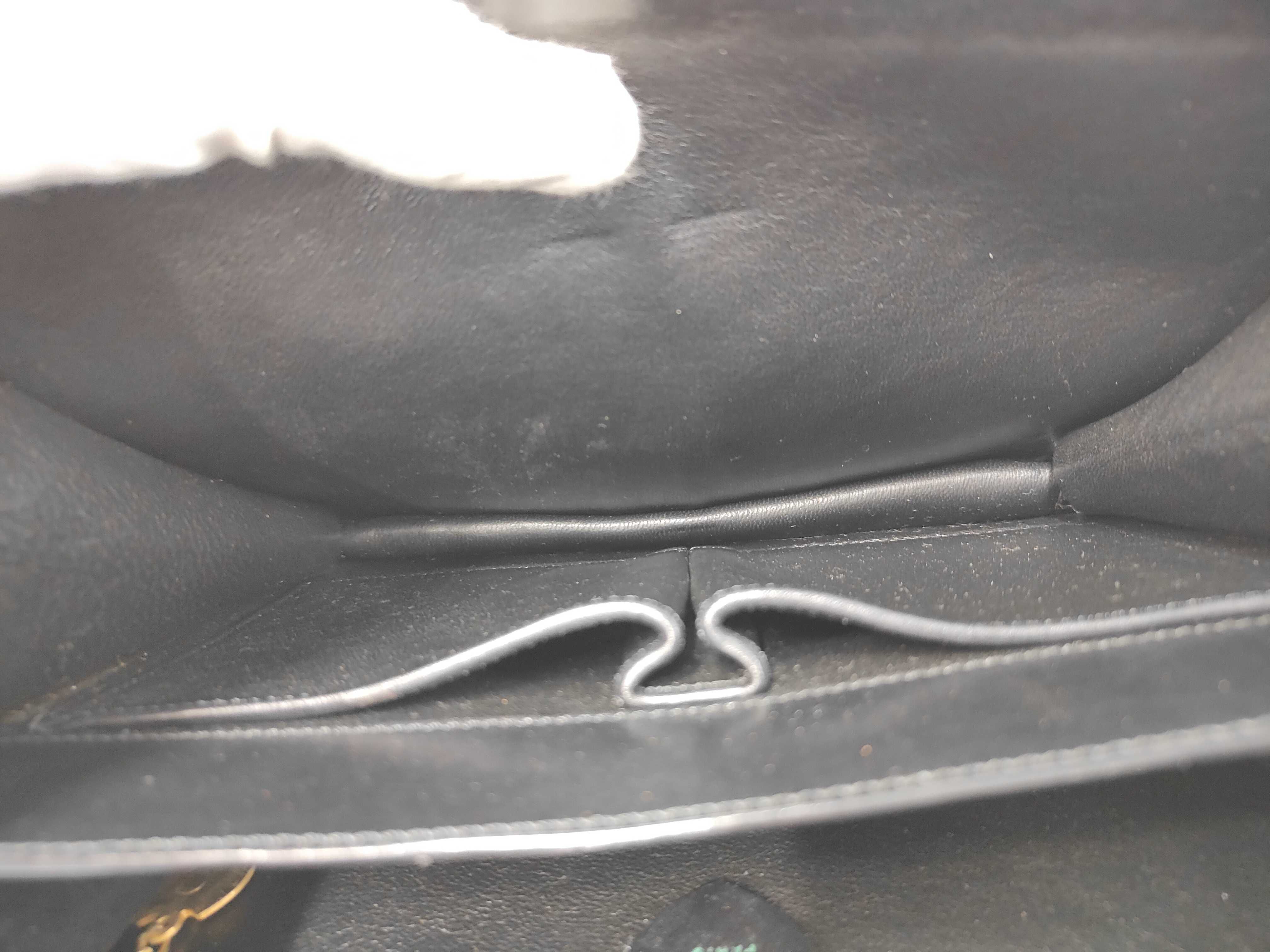 Shoulder Bag Leather Gancini Black Shoulder Bag — view 9