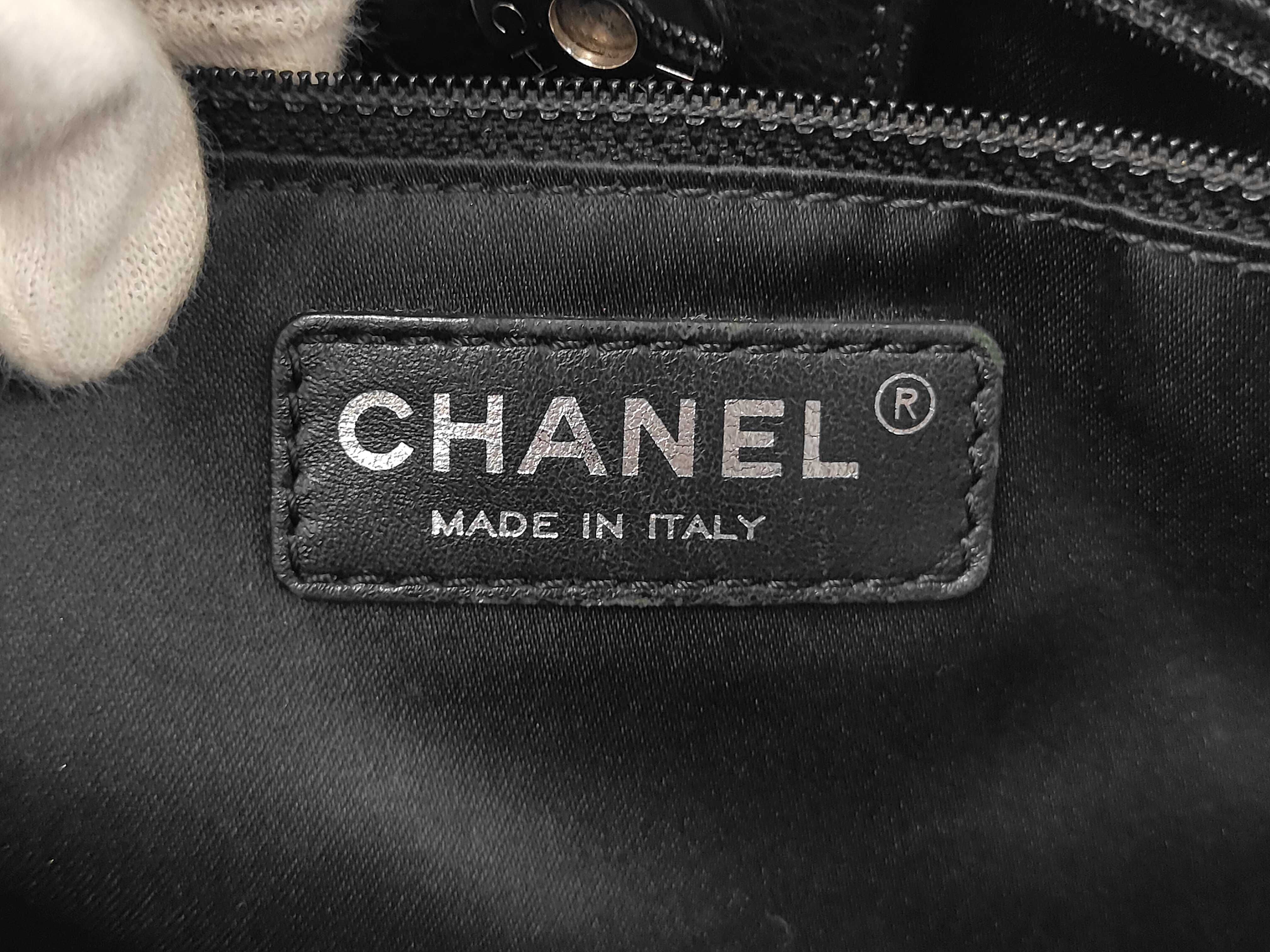 grained calfskin black and silver Coco mark shoulder bag (serial number 18) — view 11
