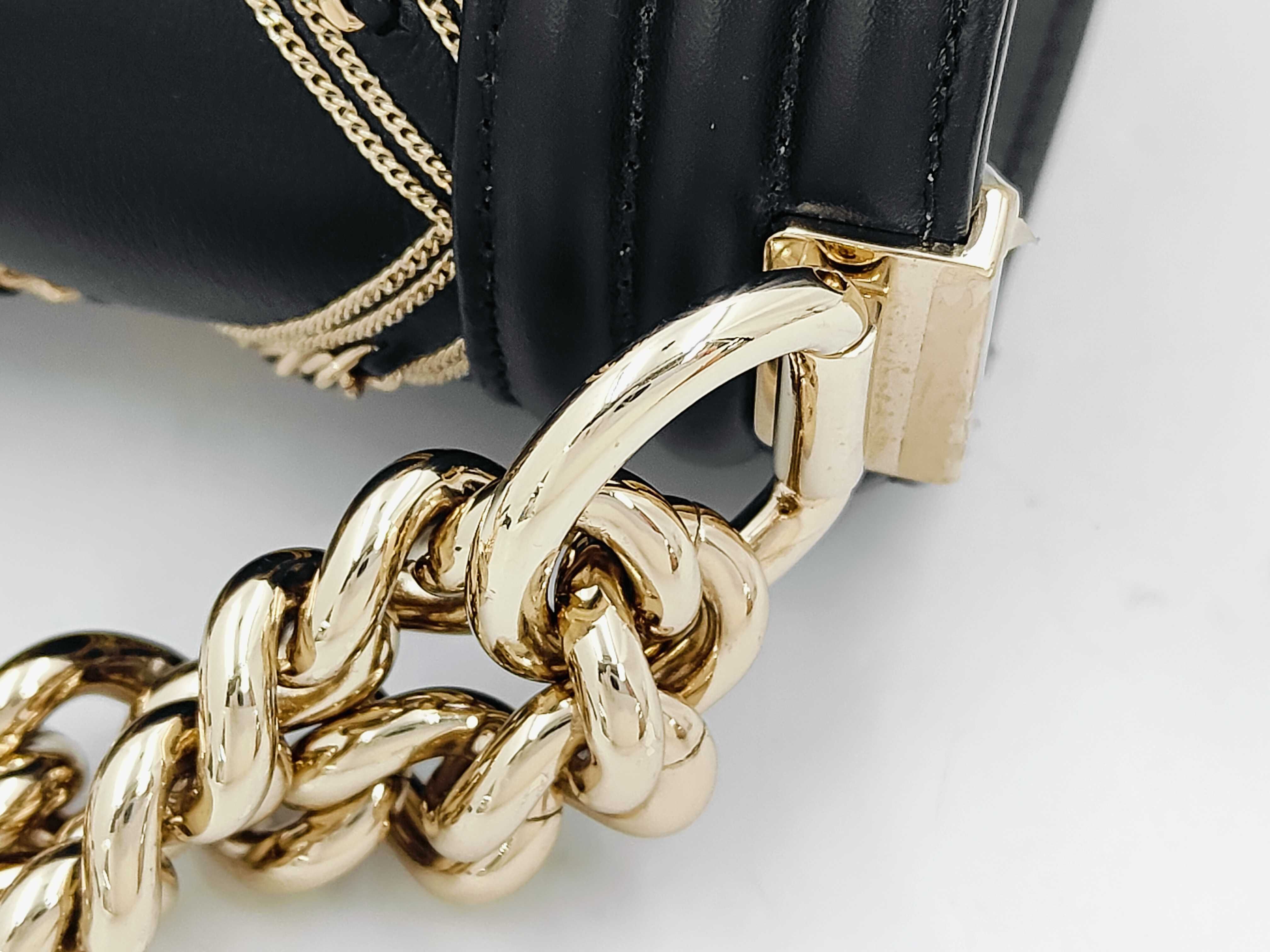 Channel Boya Shoulder Bag — view 6