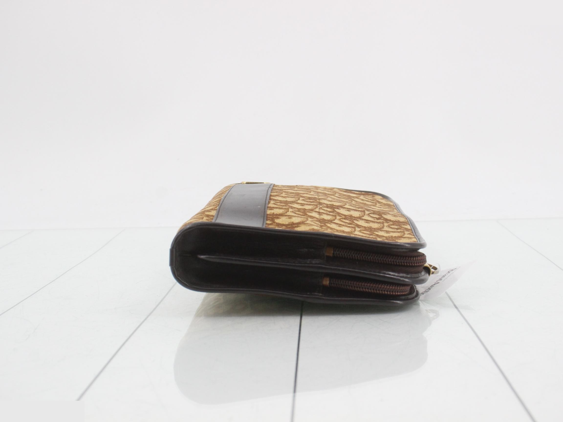 Oblique clutch bag — view 3