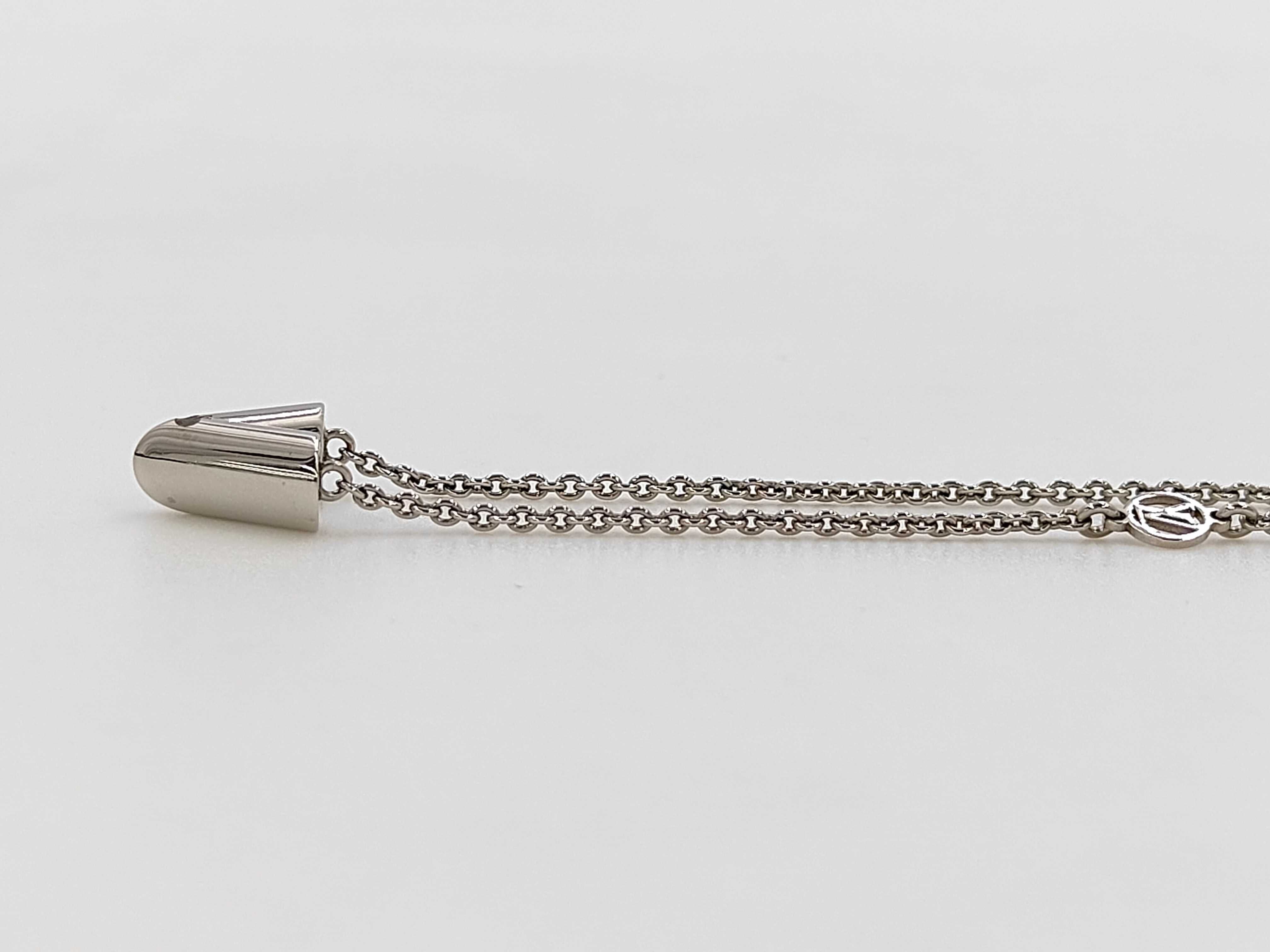 Necklace — view 2