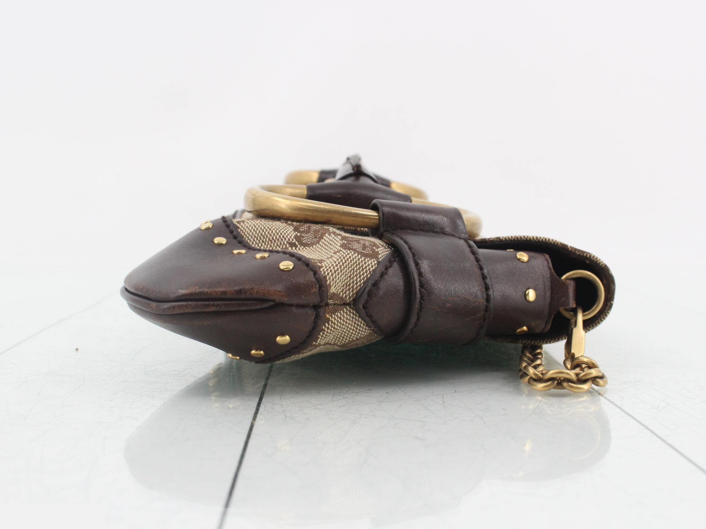 GG Canvas Horsebit Shoulder Bag — view 3