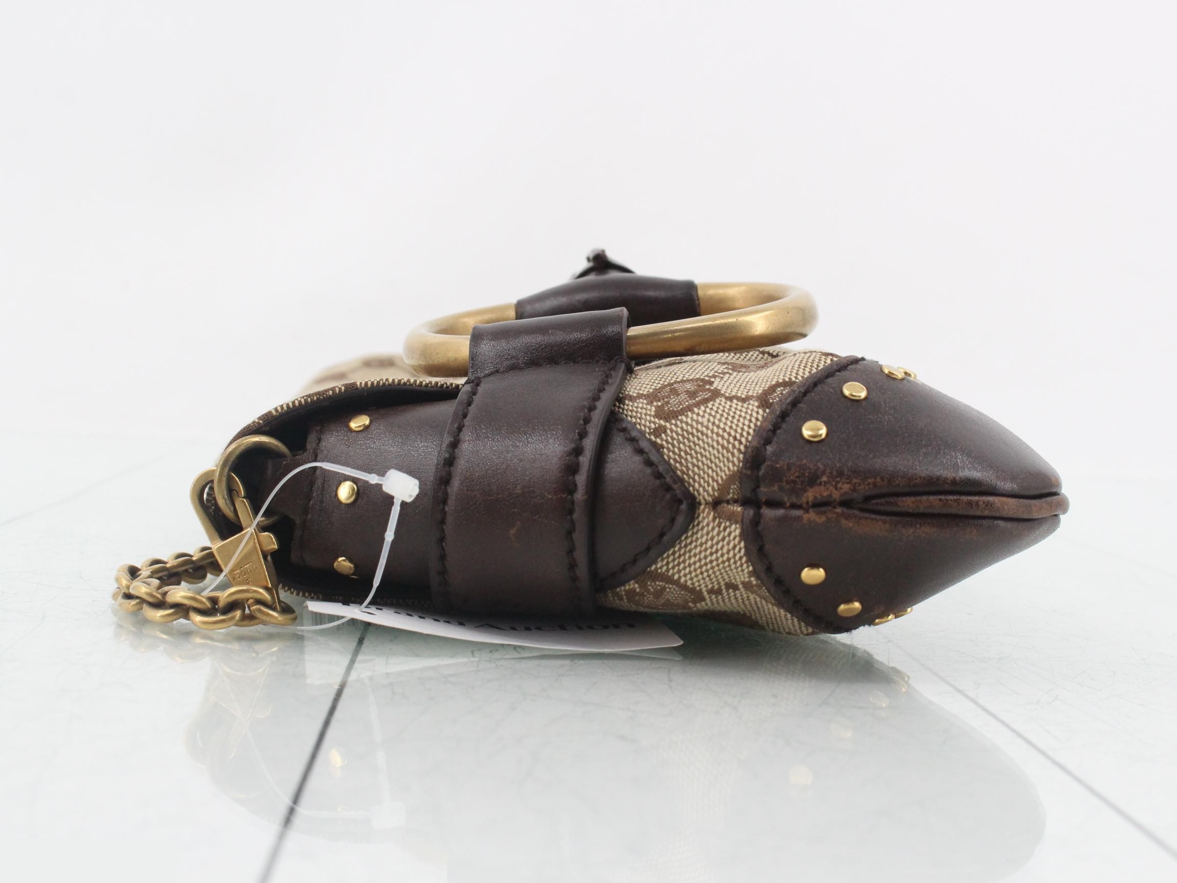 GG Canvas Horsebit Shoulder Bag — view 4
