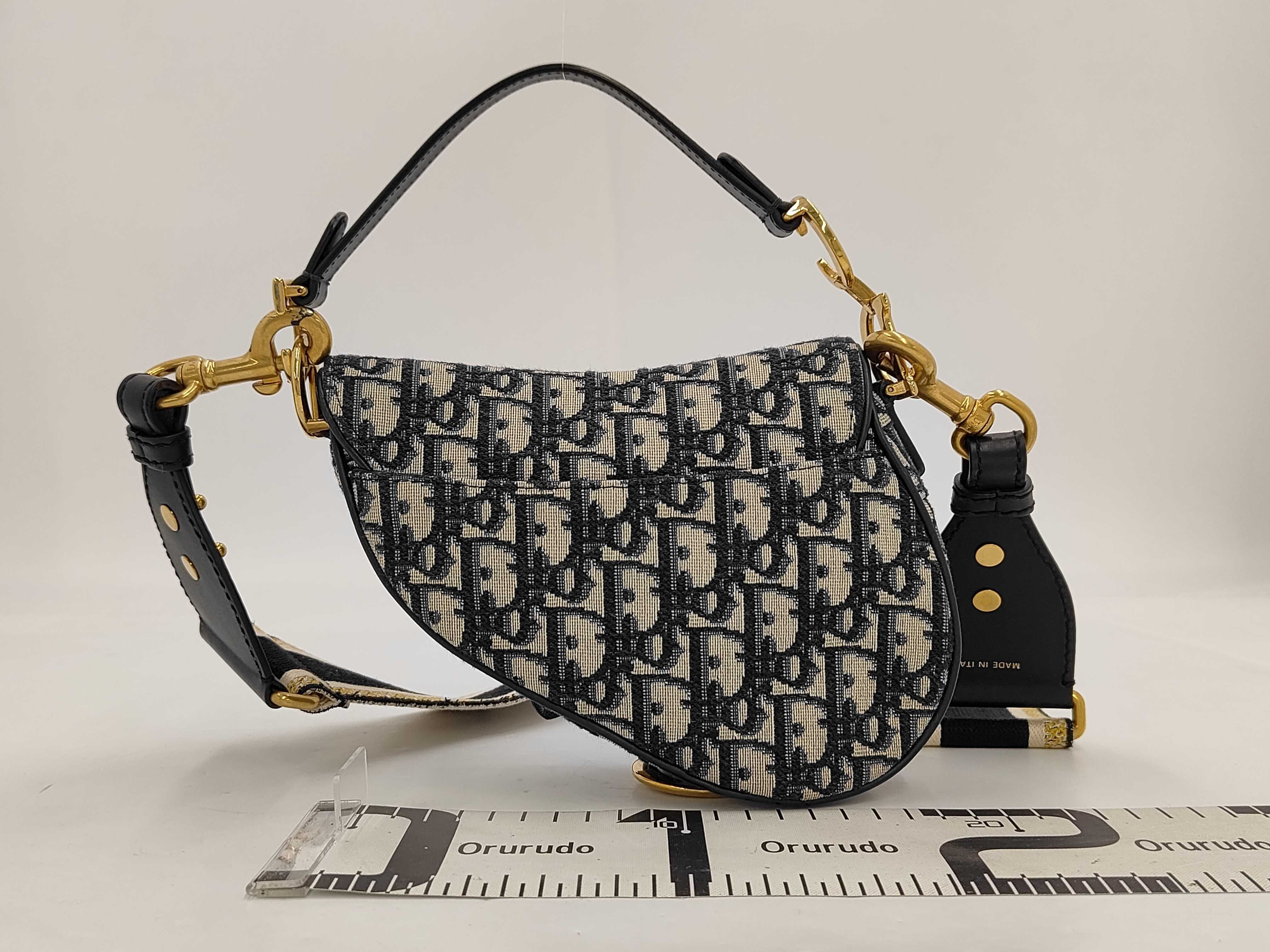 Oblique Saddle Handbag Shoulder Bag — view 2