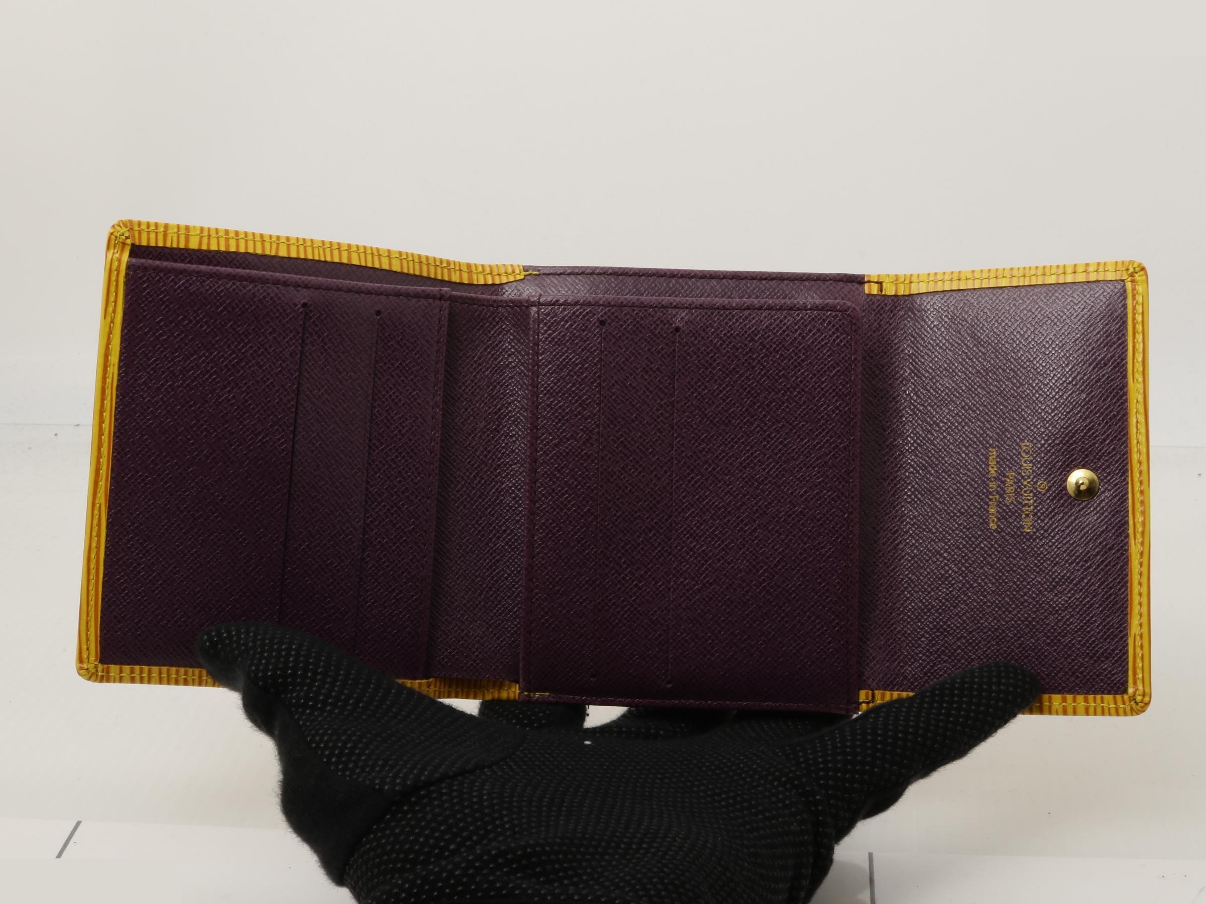 Epi Double Hook Wallet — view 4