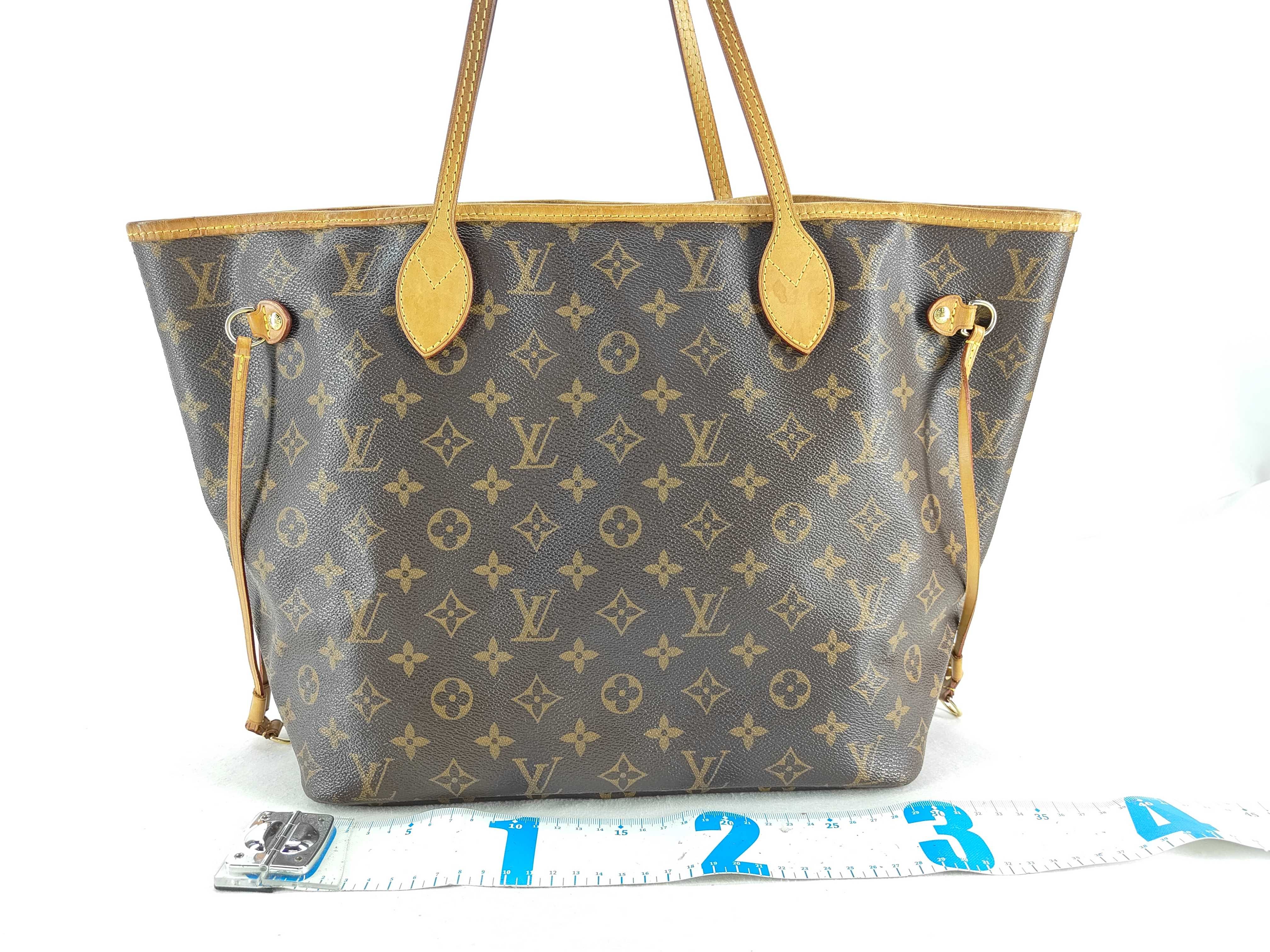 Monogram Neverfull MM M40156 AR0173 Tote Bag — view 2