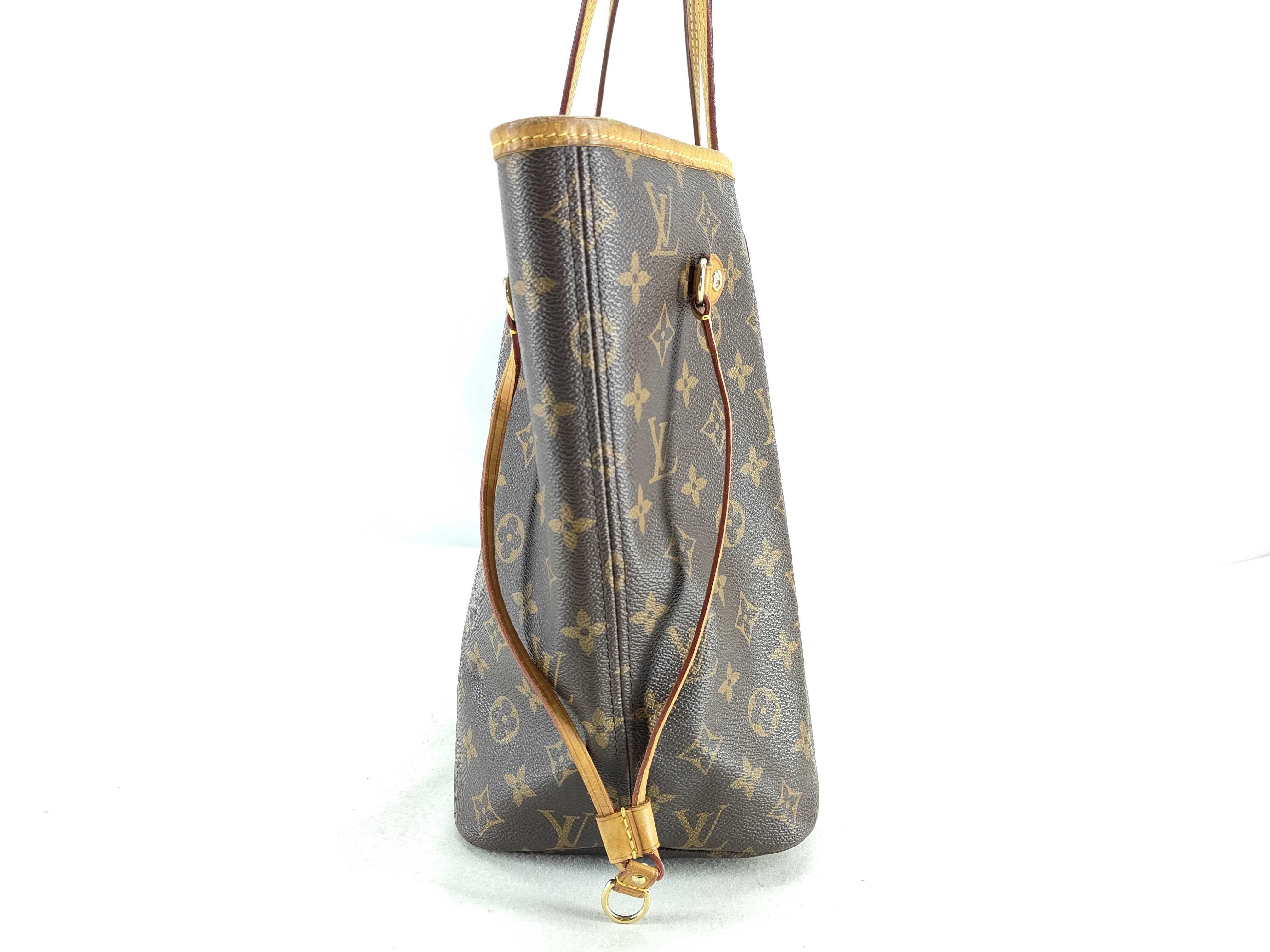 Monogram Neverfull MM M40156 AR0173 Tote Bag — view 3