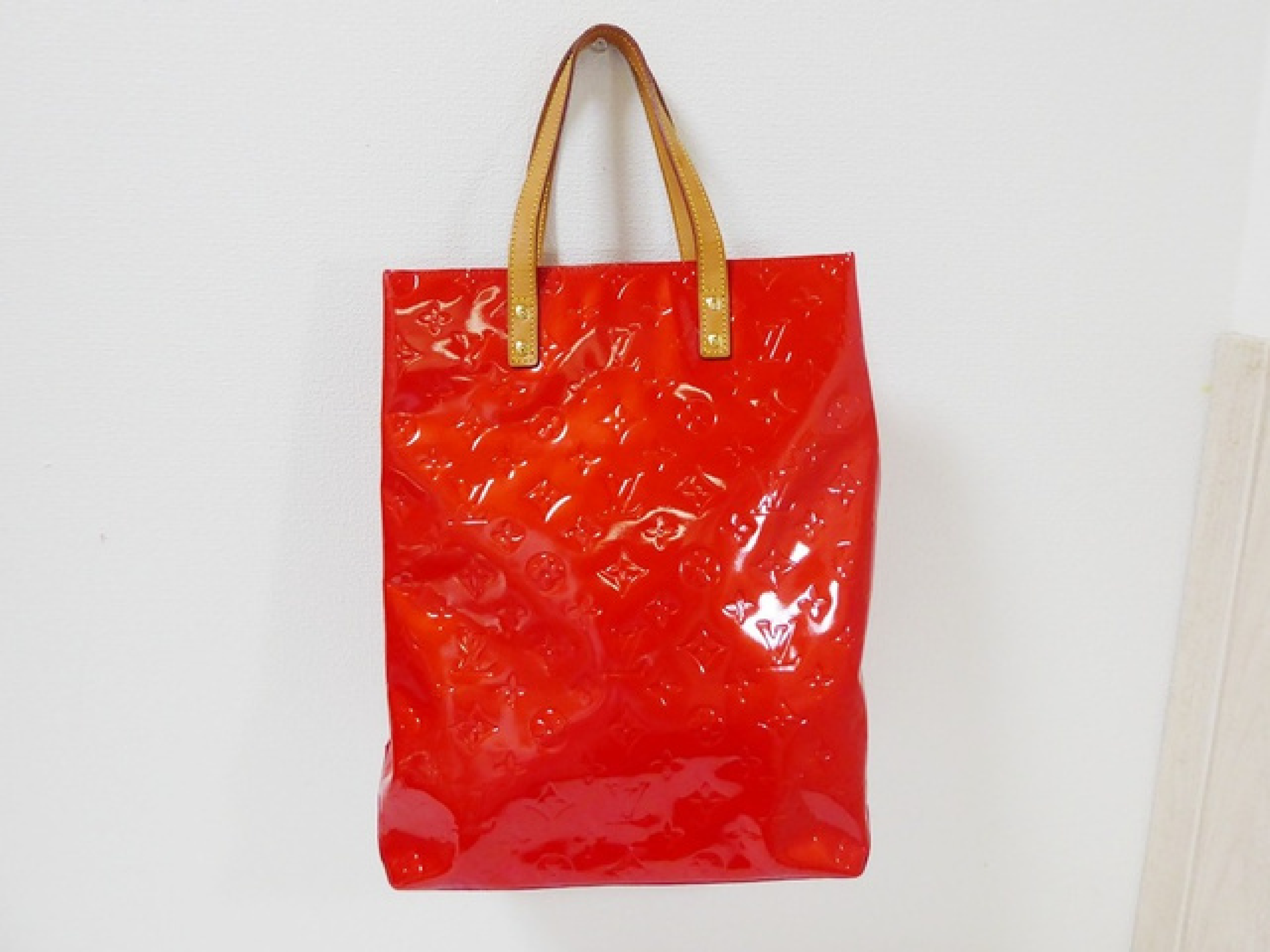 Lead MM Rouge Handbag