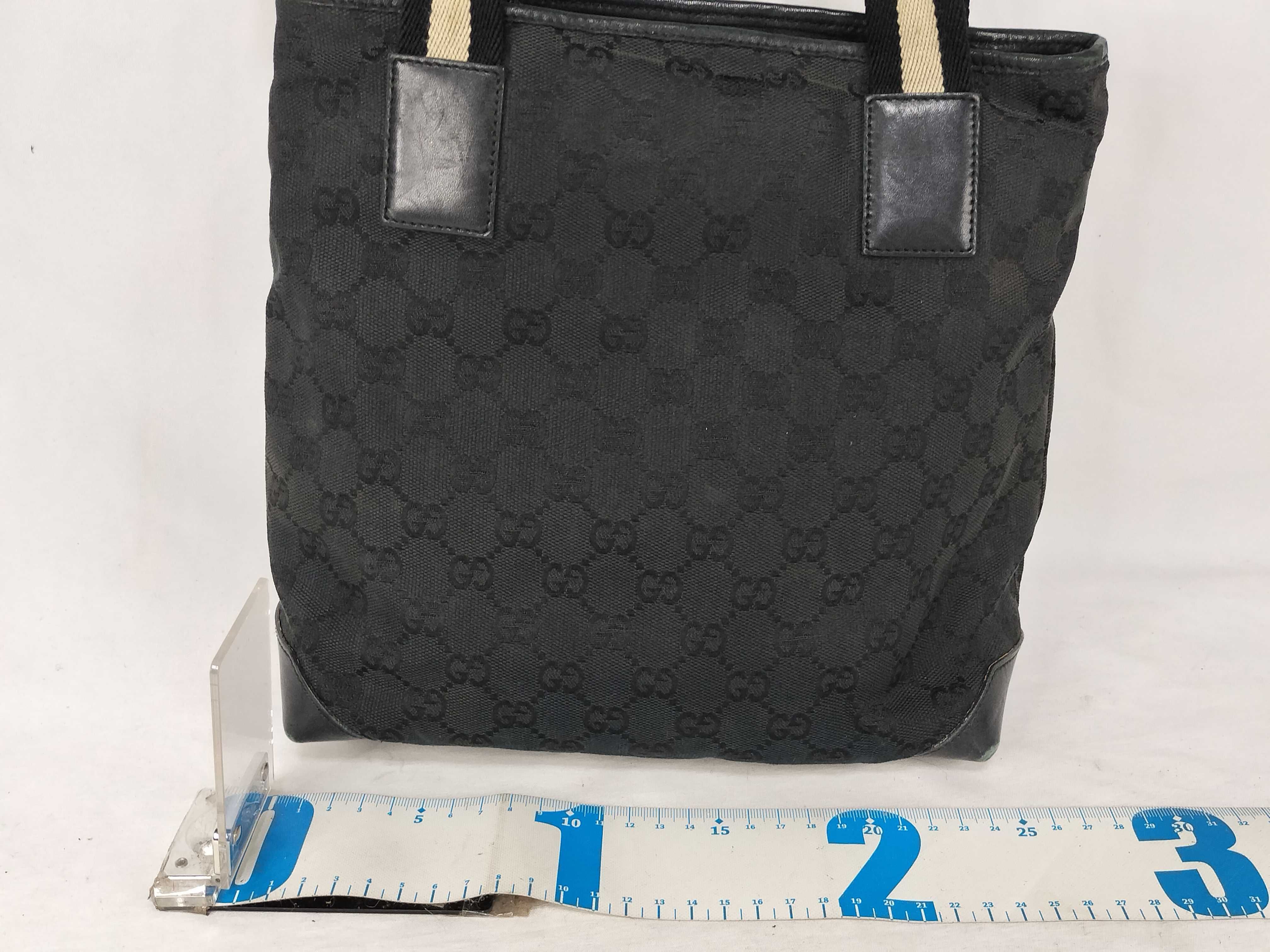 GG Canvas Gucci Tote Bag — view 2