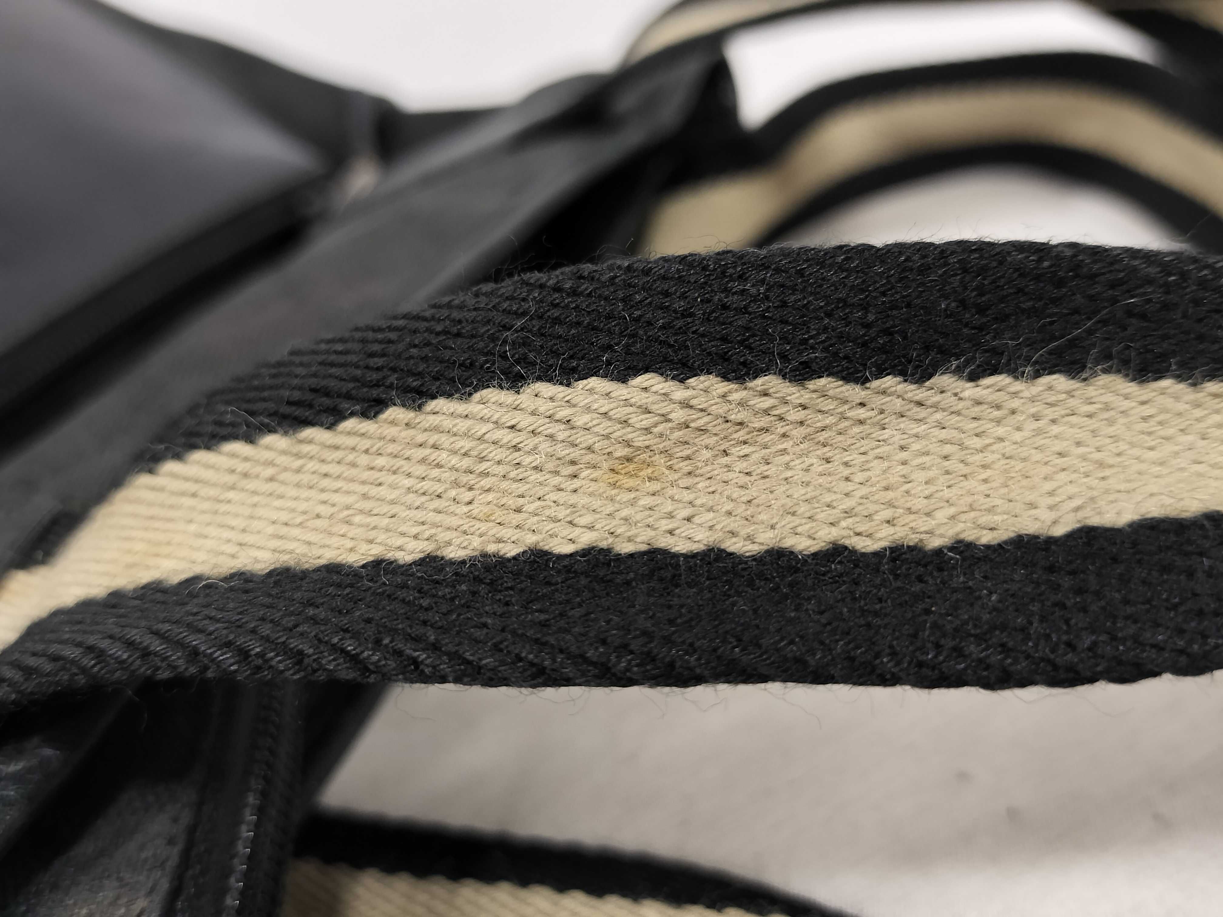 GG Canvas Gucci Tote Bag — view 4