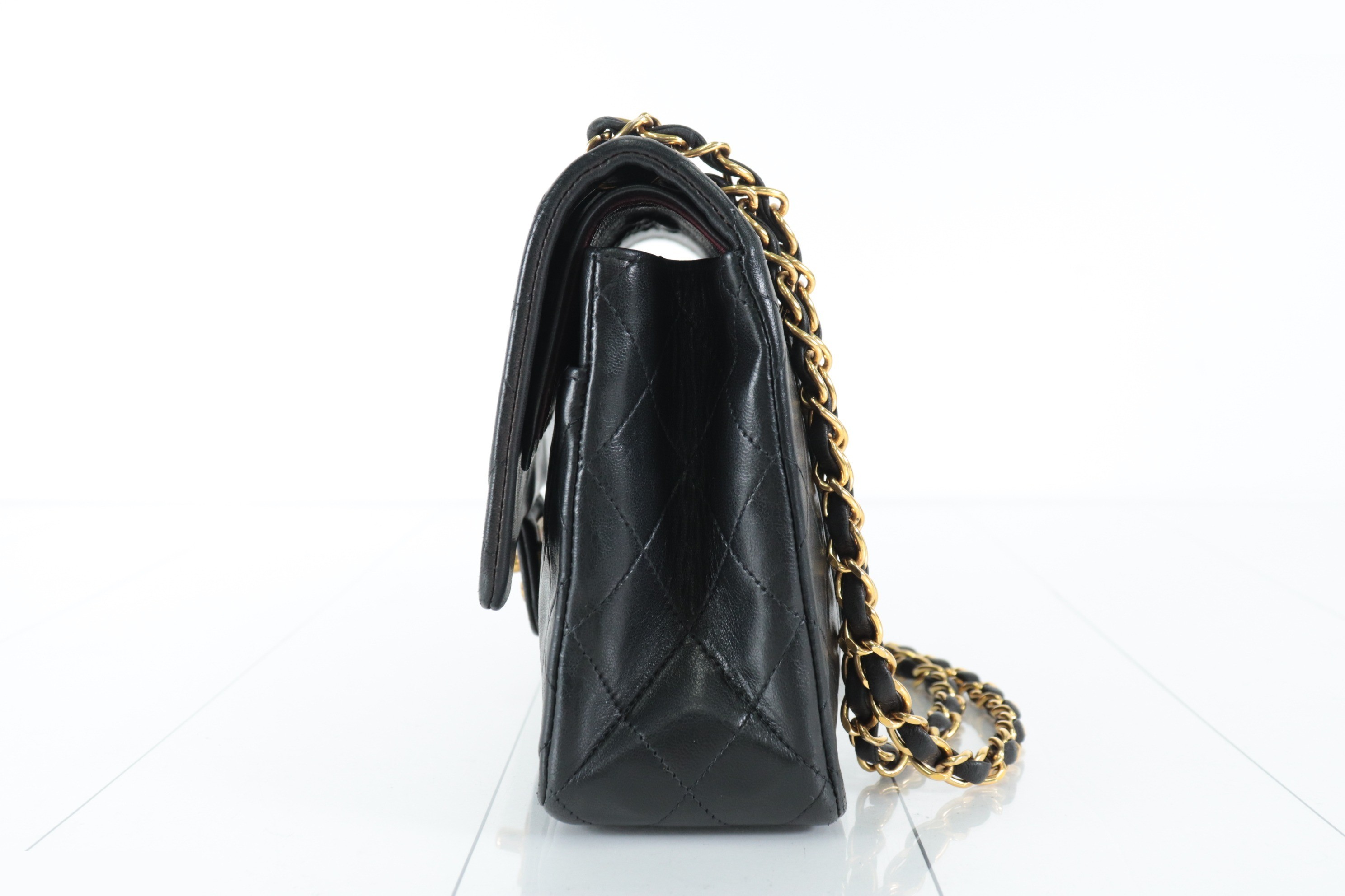 Double flap 25 Lambskin Chain Shoulder Bag, Unit No. 2 — view 4