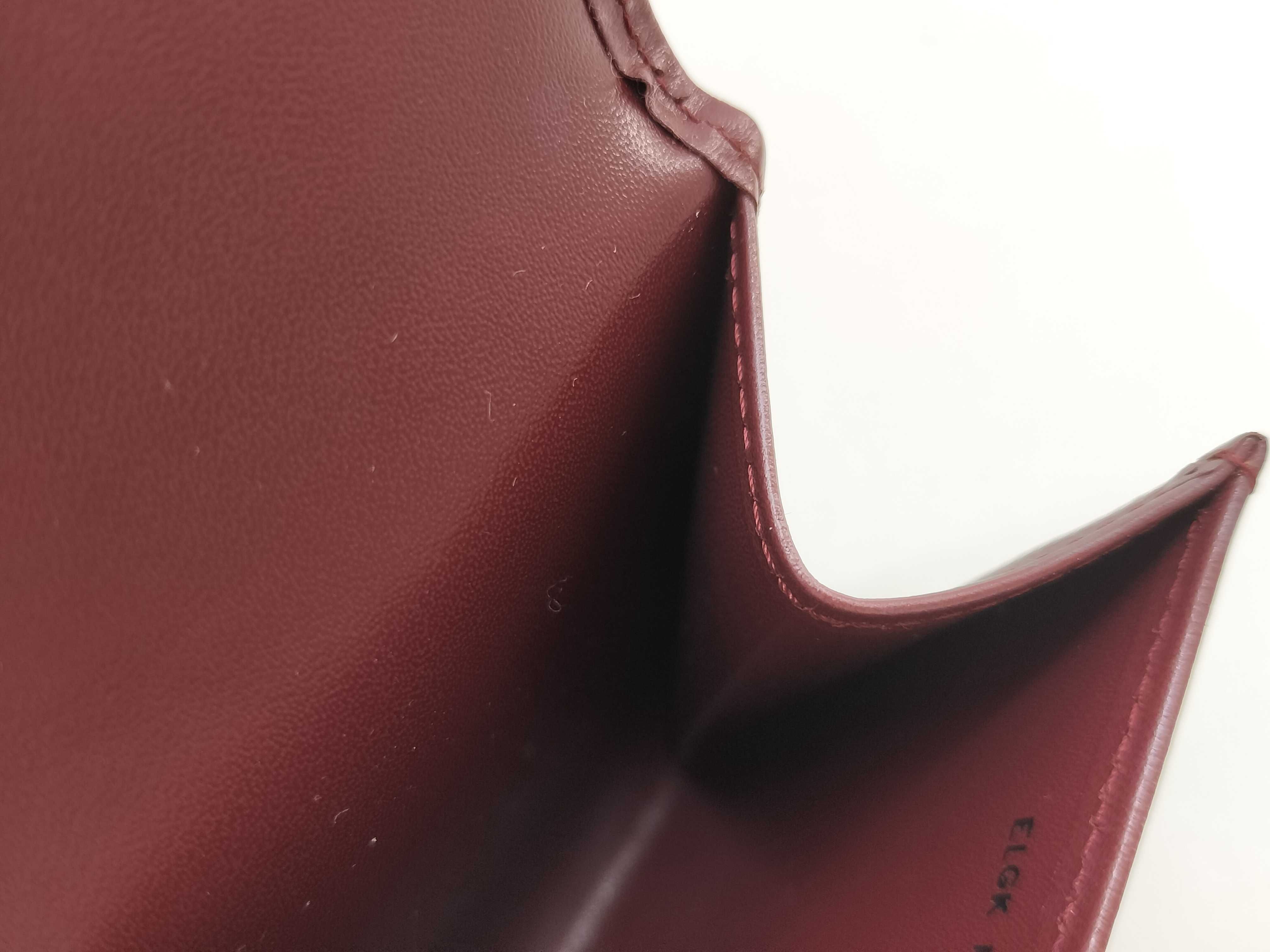 coin case — view 11
