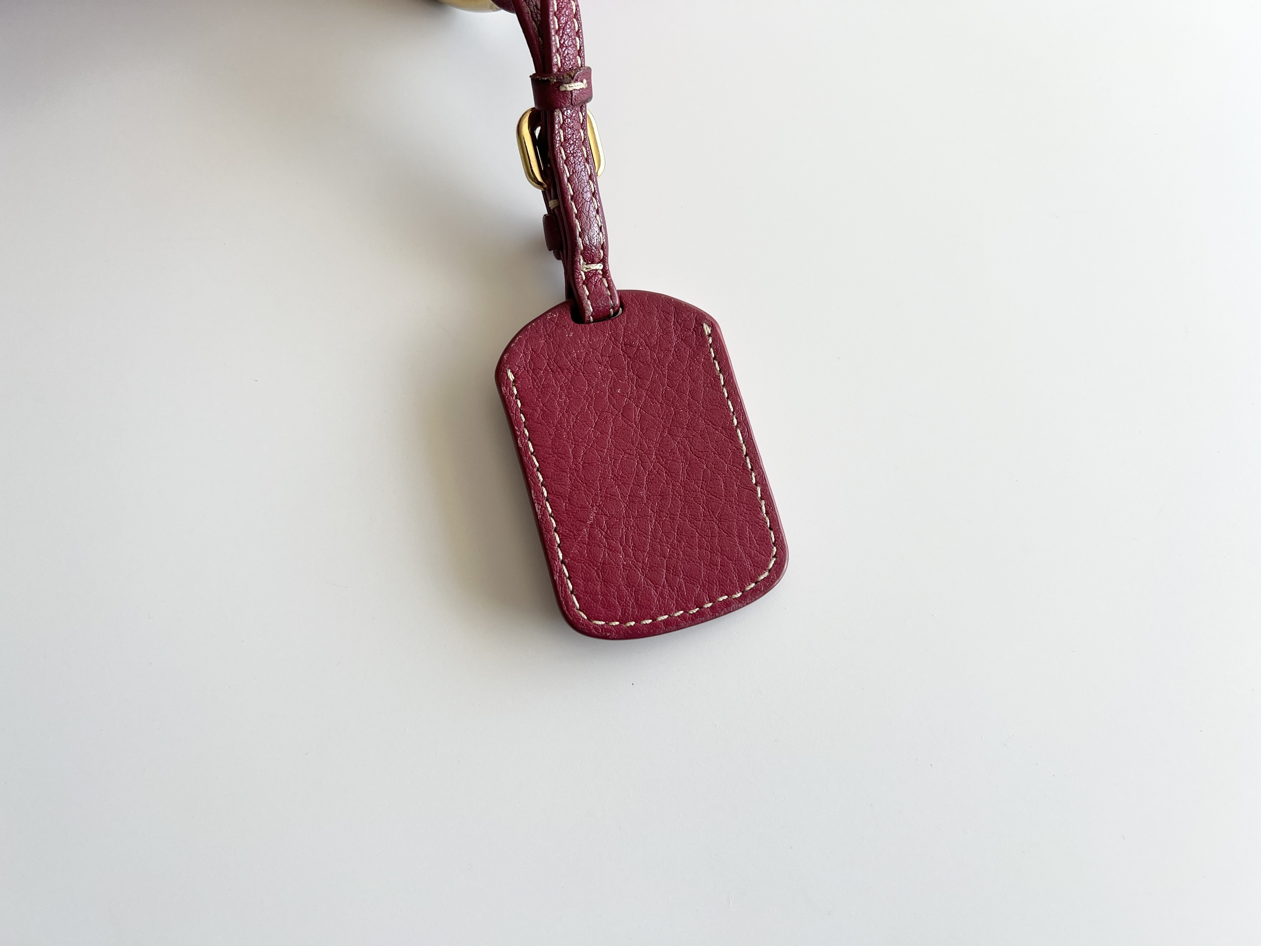 Vitello Daino Leather Logo Shoulder Bag (One-Shoulder Bag) — view 15