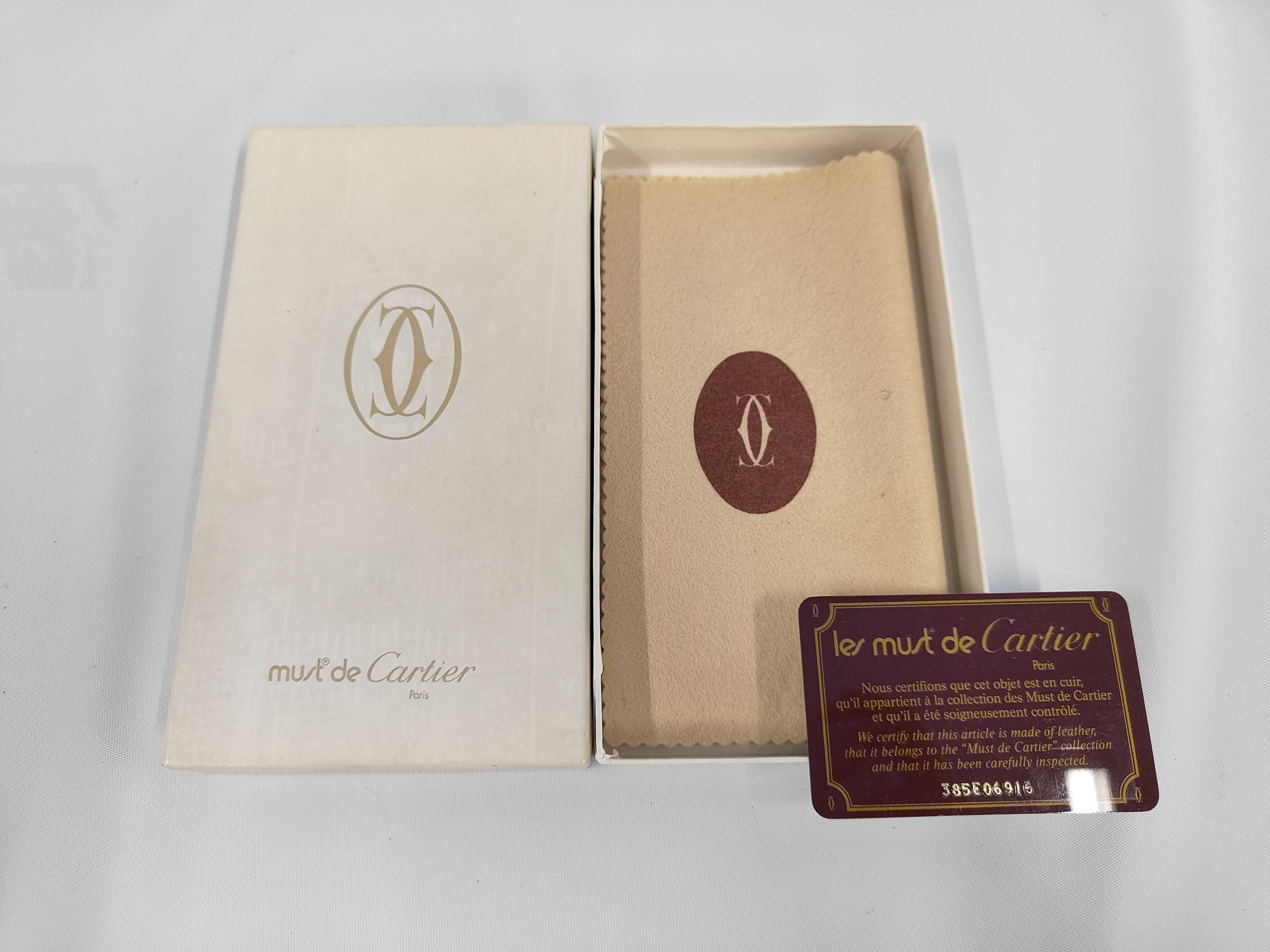 Must Line Long Wallet — view 11