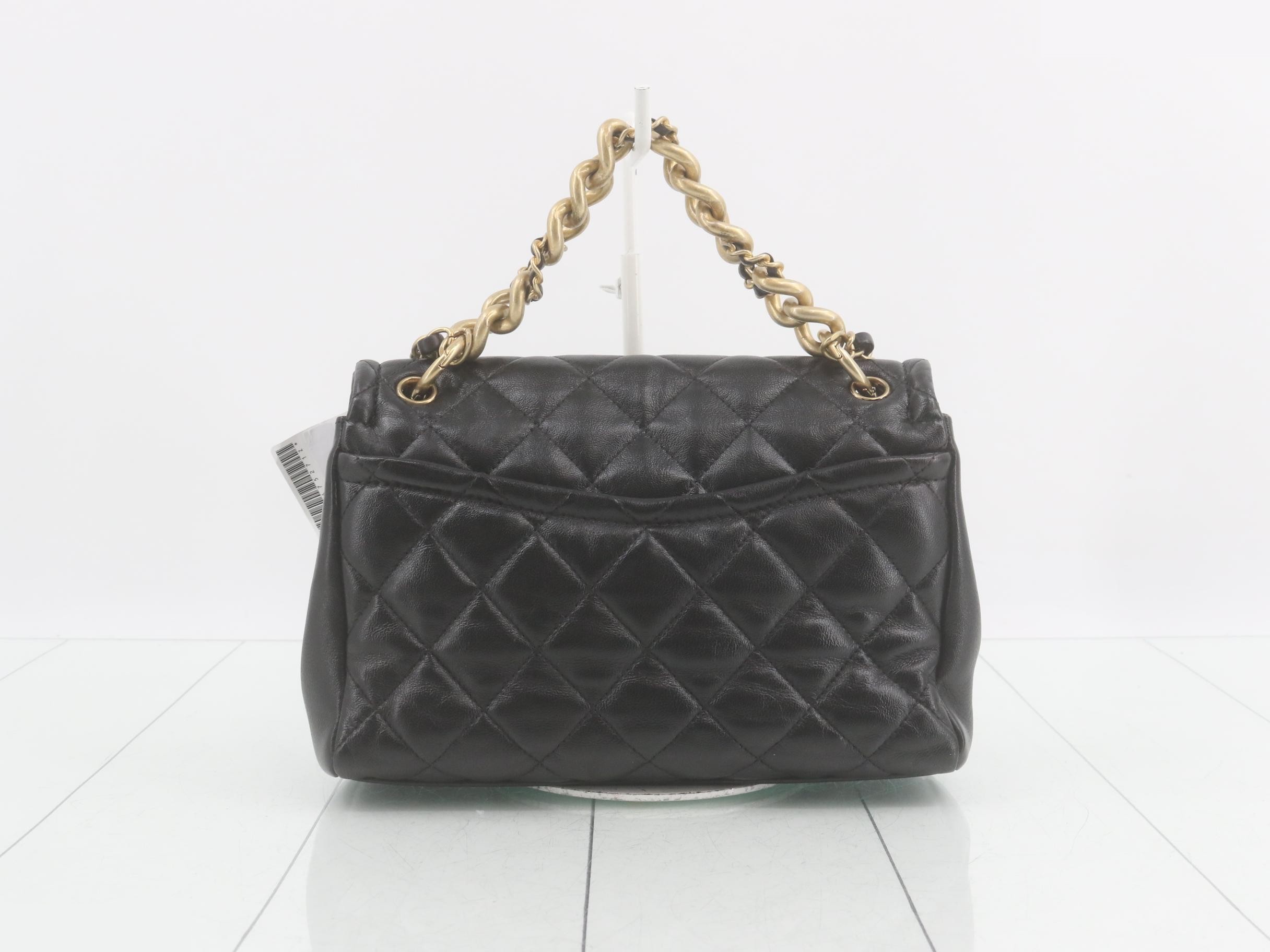 Matelassé Turnlock Shoulder Bag, Black — view 2