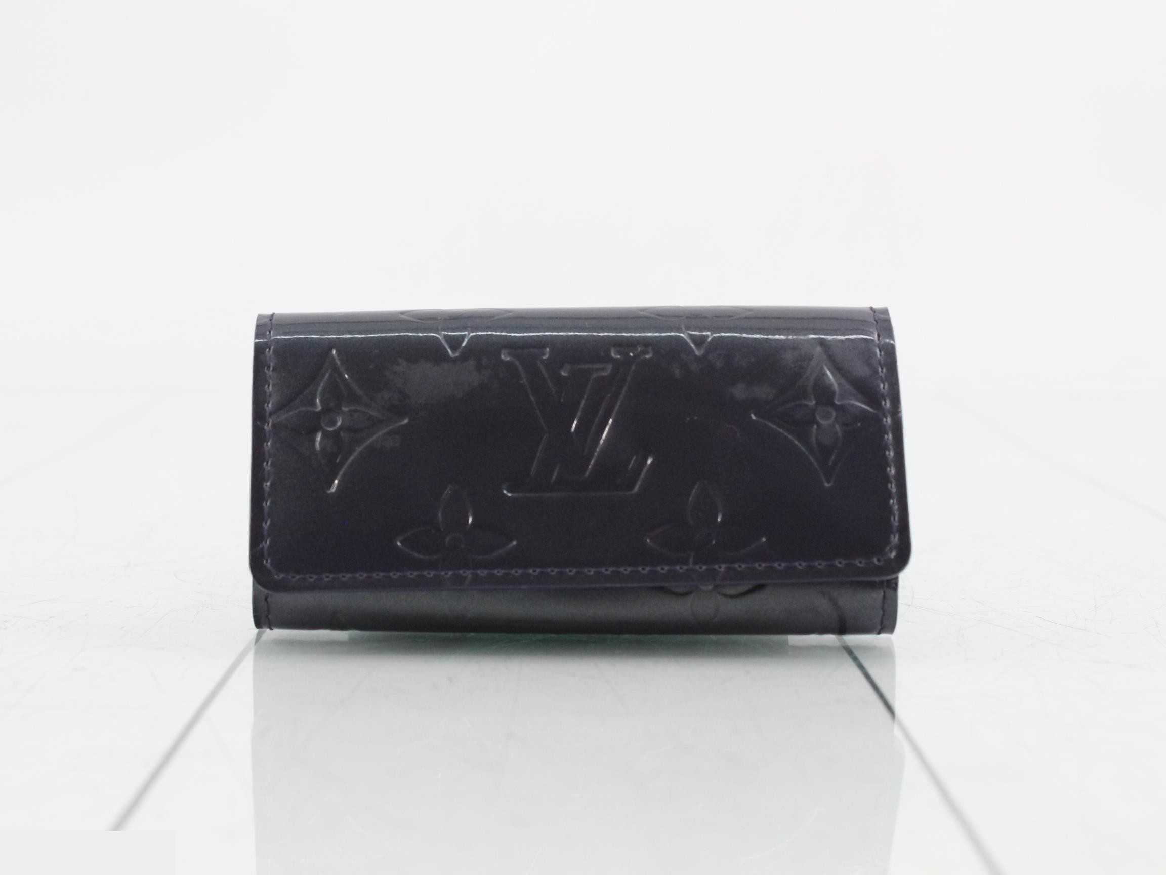 Vernis Blue Key Case