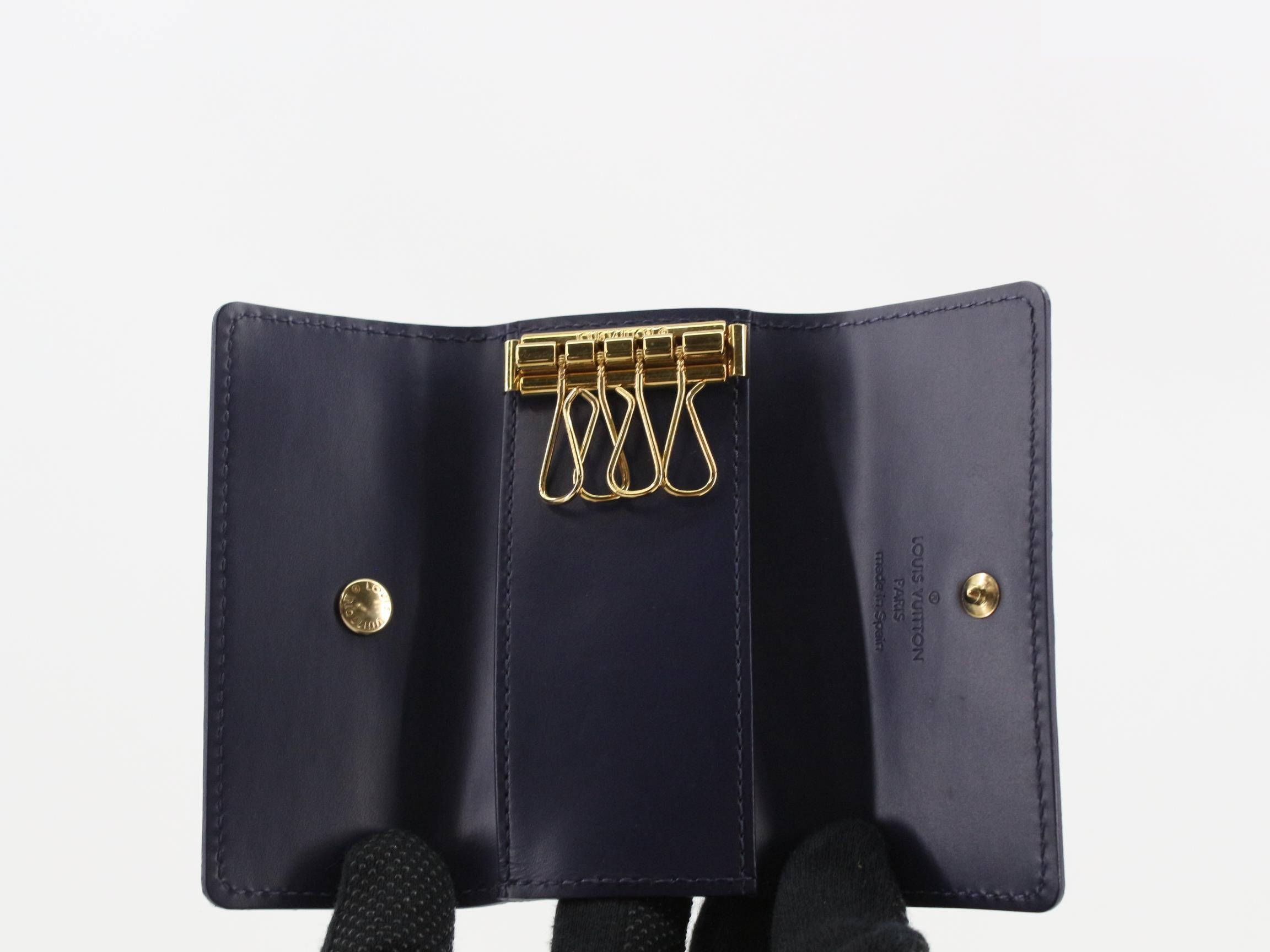 Vernis Blue Key Case — view 4