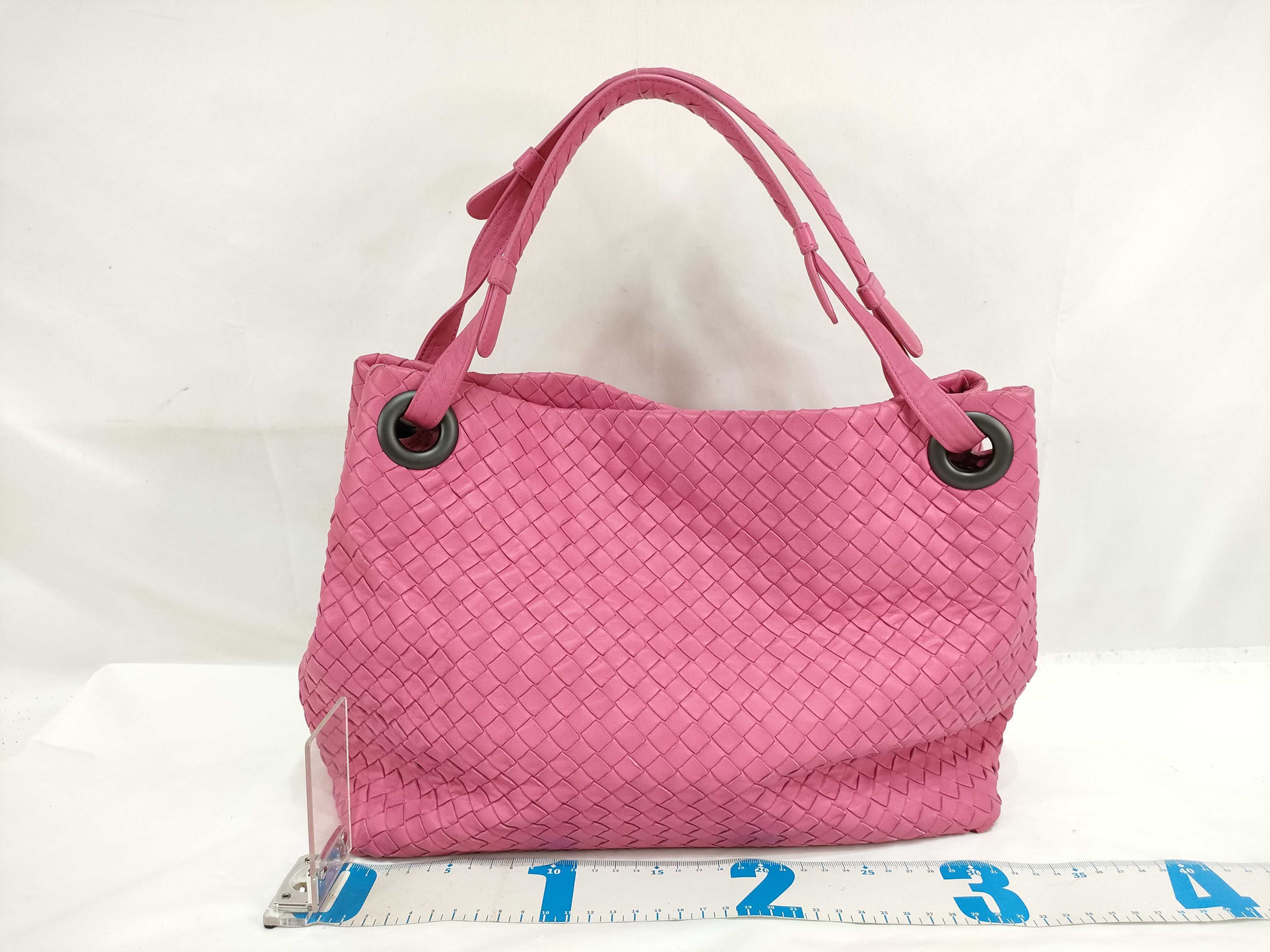 Intrecciato Garda Leather Handbag — view 2
