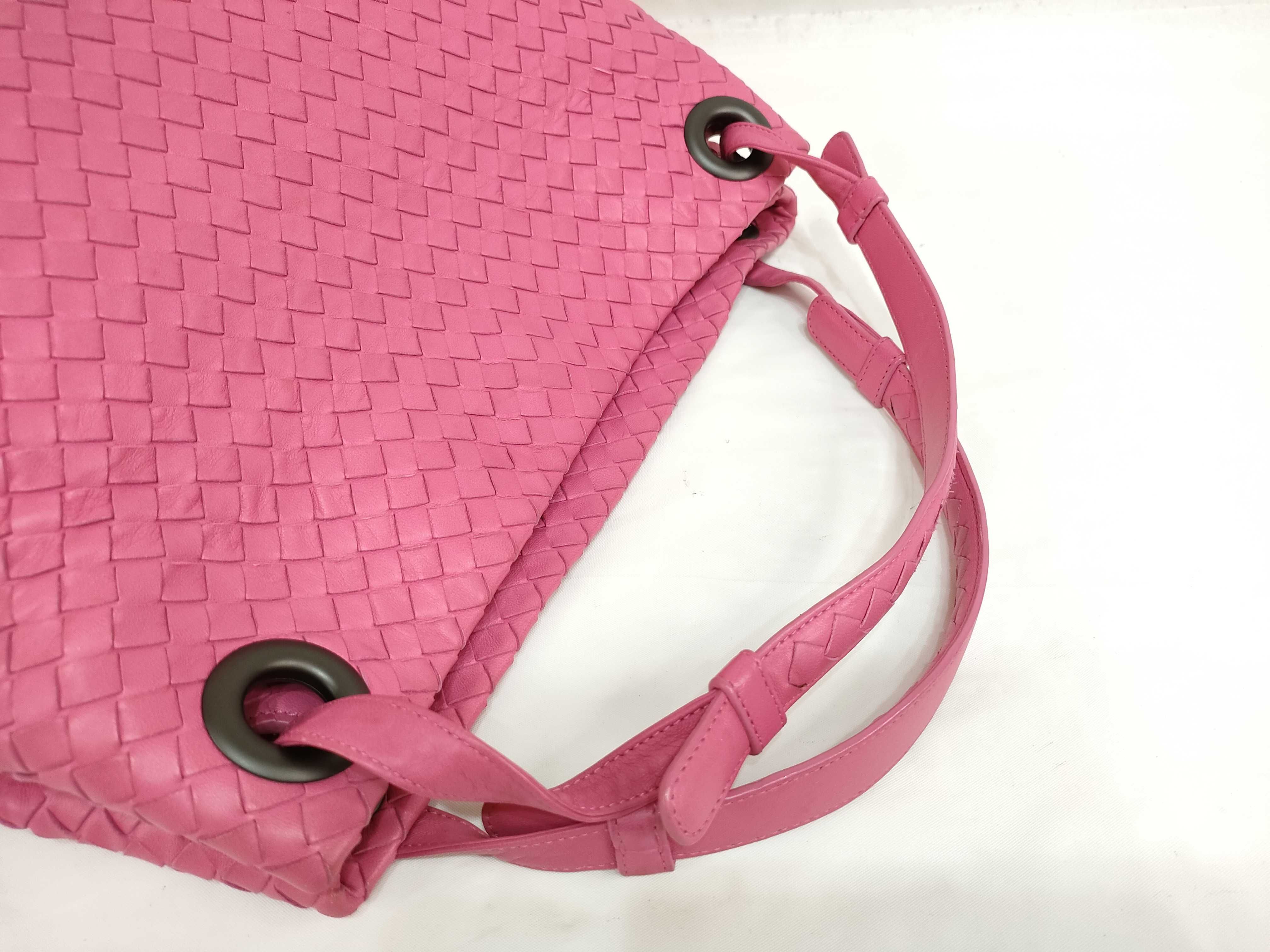 Intrecciato Garda Leather Handbag — view 3