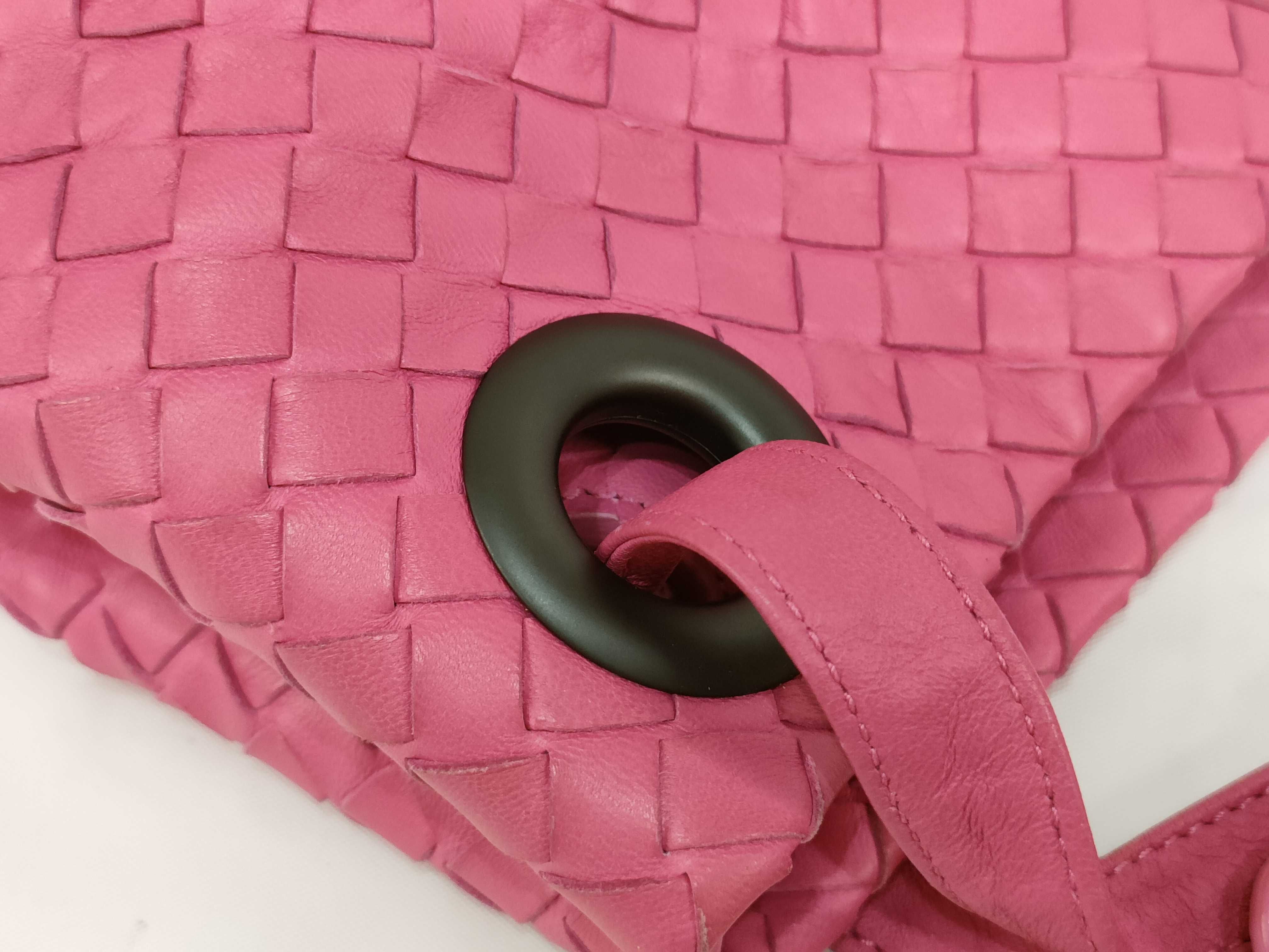 Intrecciato Garda Leather Handbag — view 5
