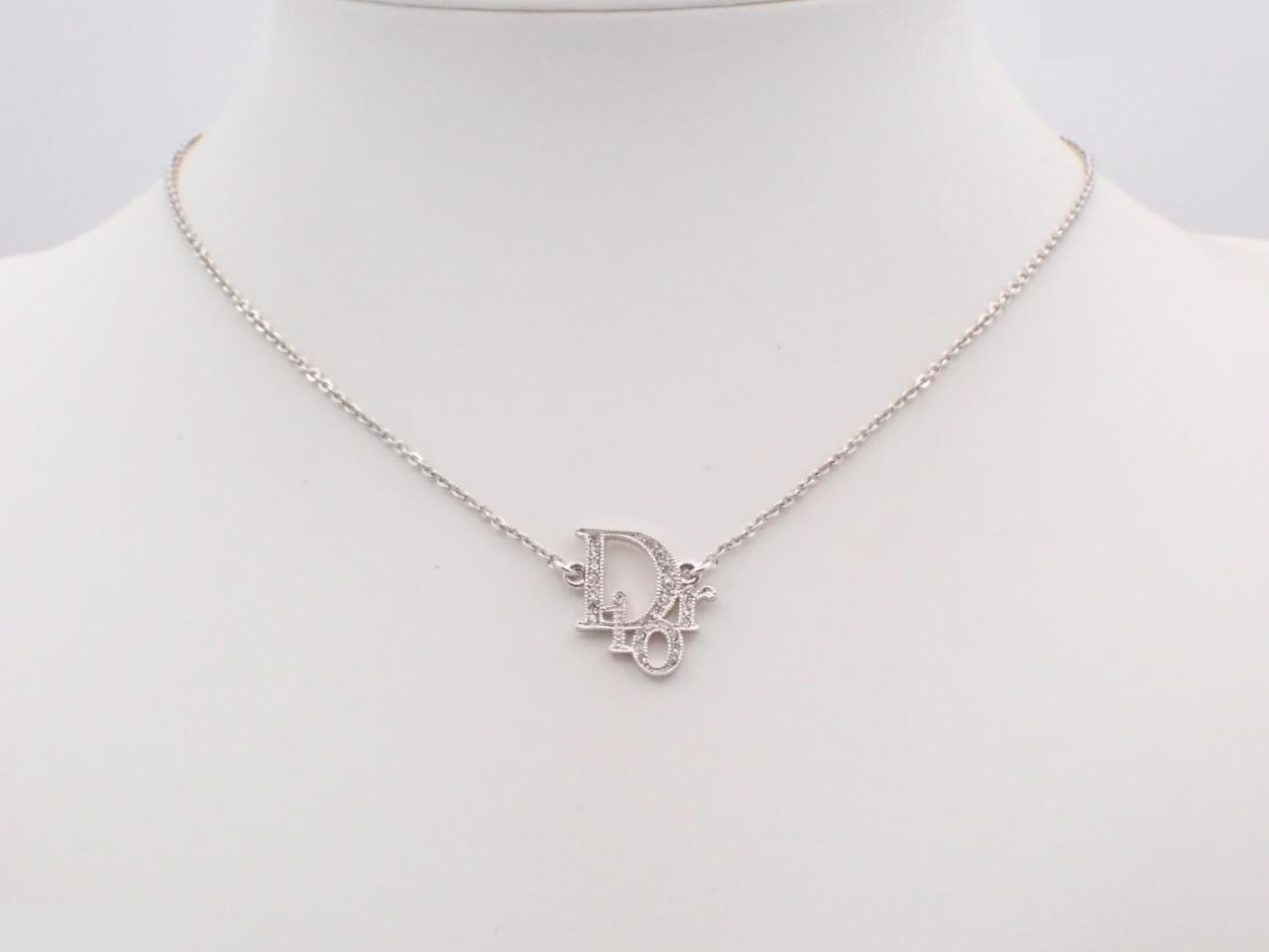 Necklace, neck circumference approximately 42 cm — view 3