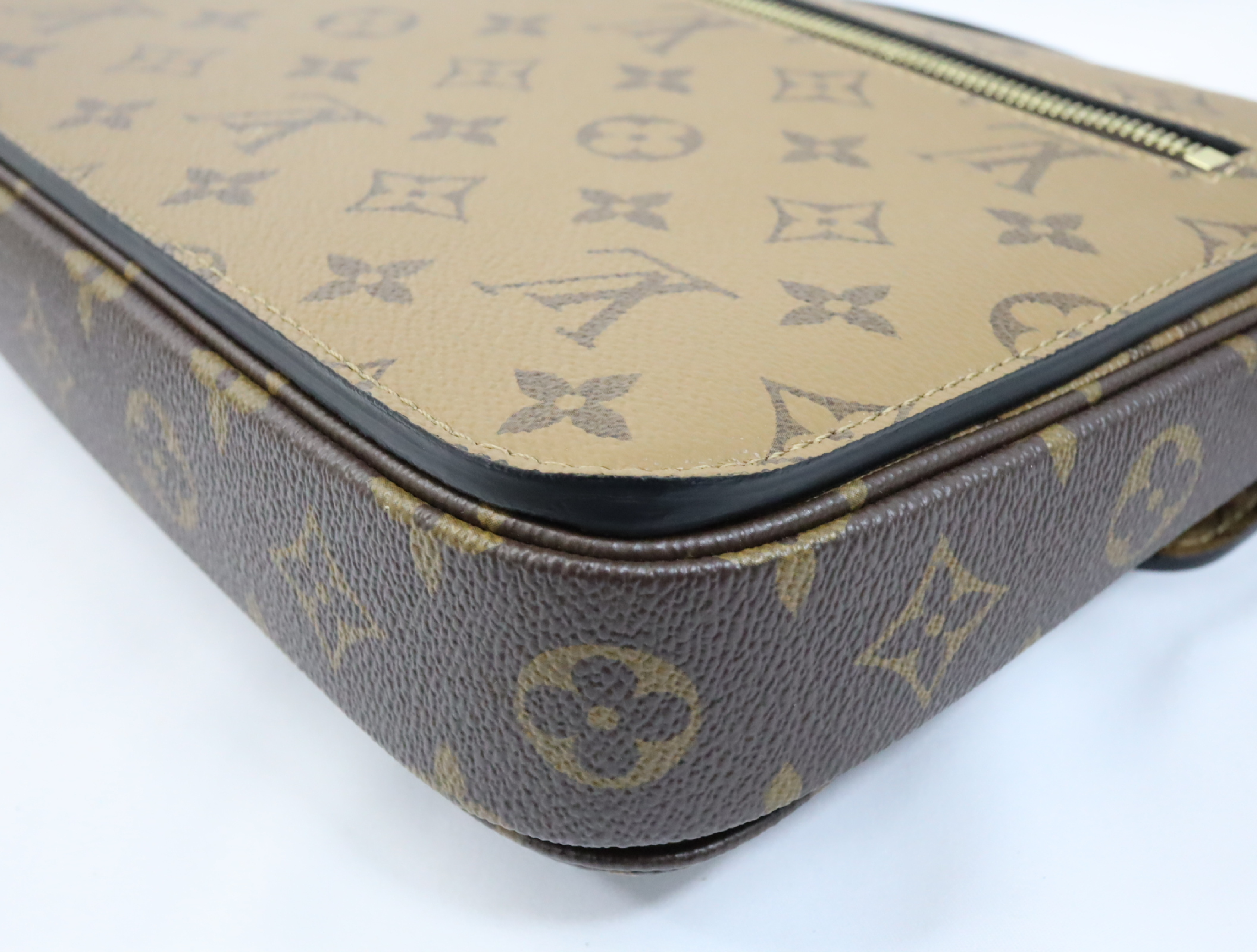 Monogram Reverse Pochette Metis MM M44876 Shoulder Bag (RFID detected) — view 9