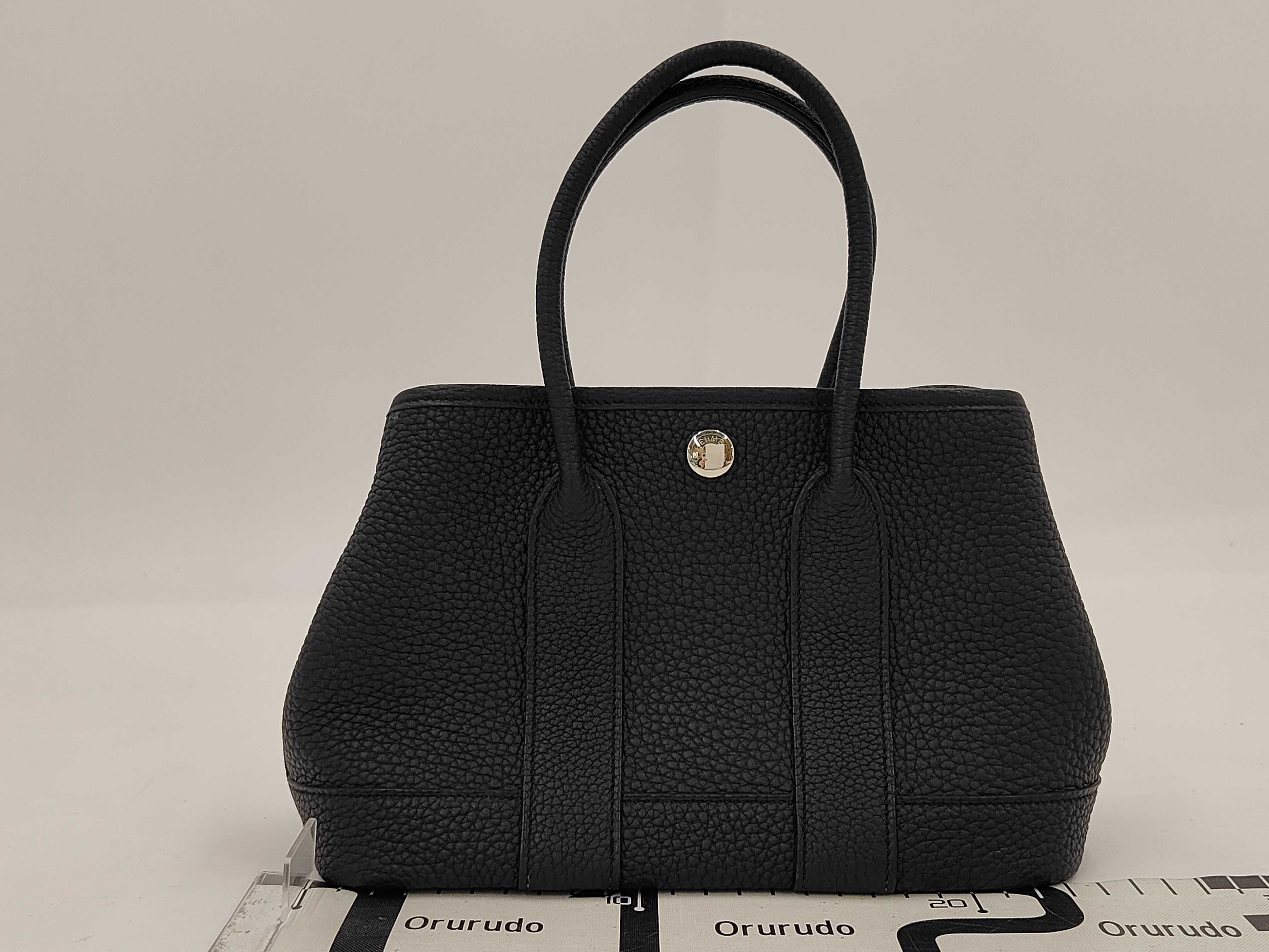 Neo Garden 23 Negonda Black Handbag (W stamp) — view 2