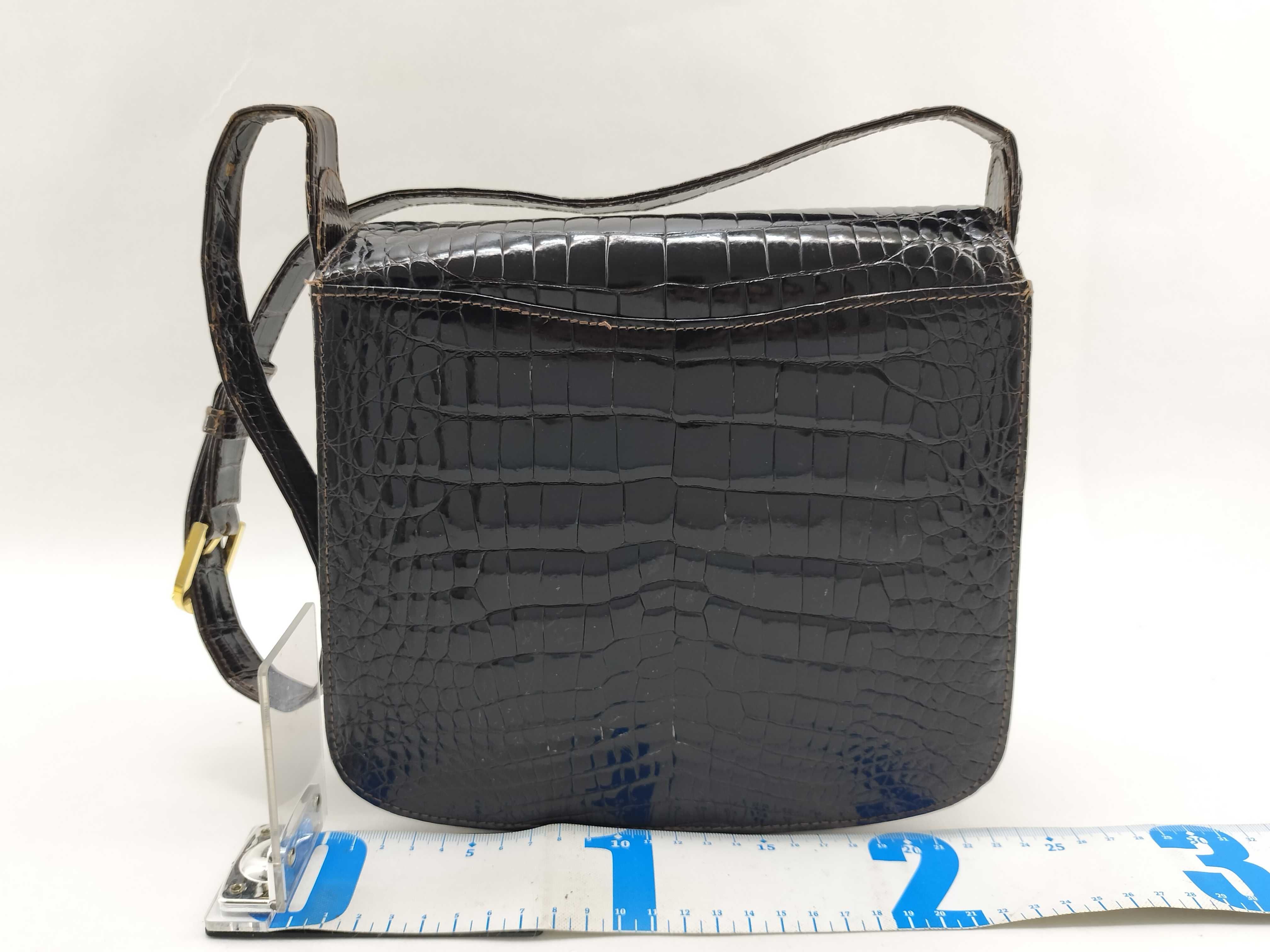 Old Gucci Bag Shoulder Bag — view 2