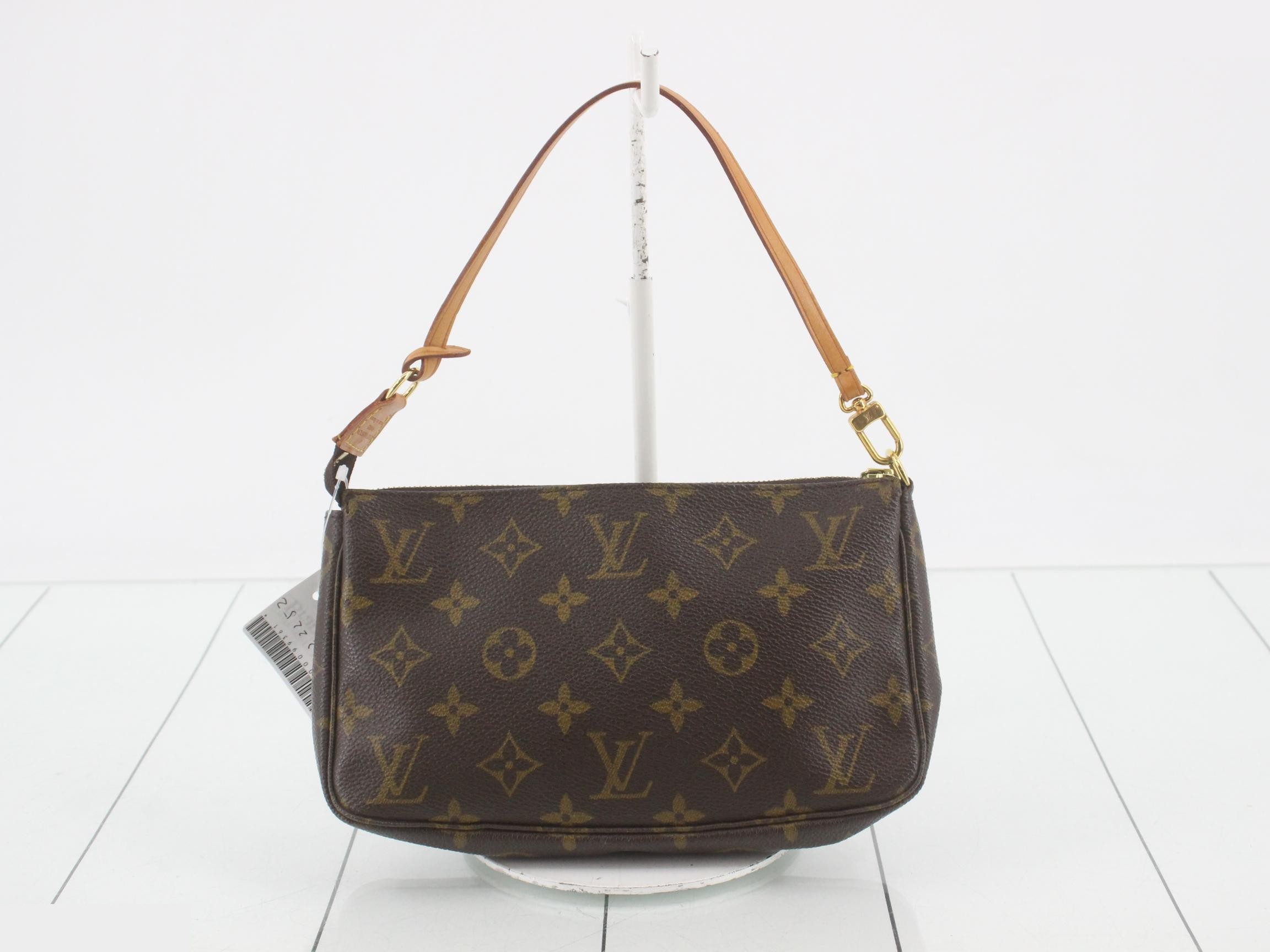 Pochette Accessoires (old model) — view 2