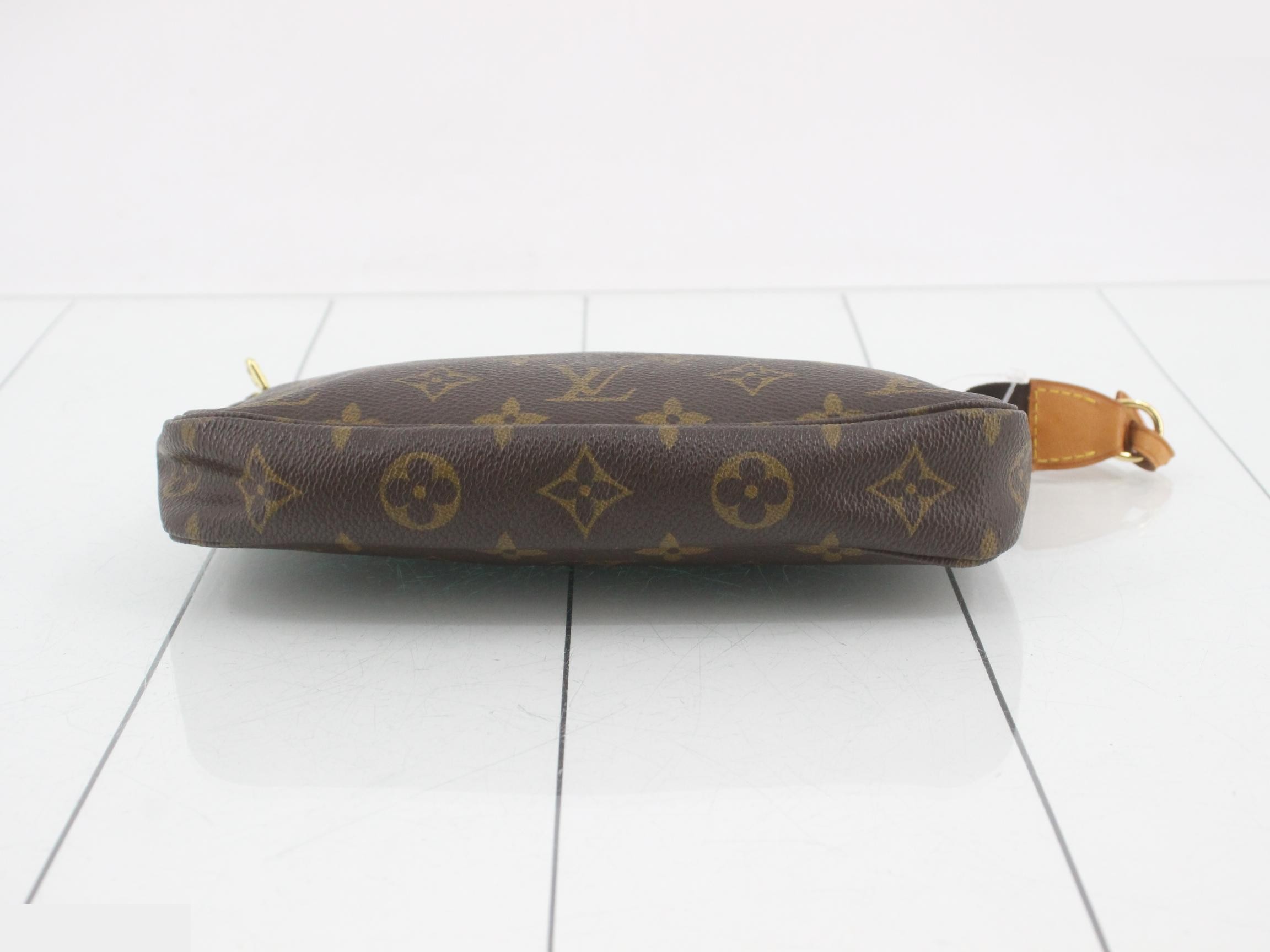 Pochette Accessoires (old model) — view 3
