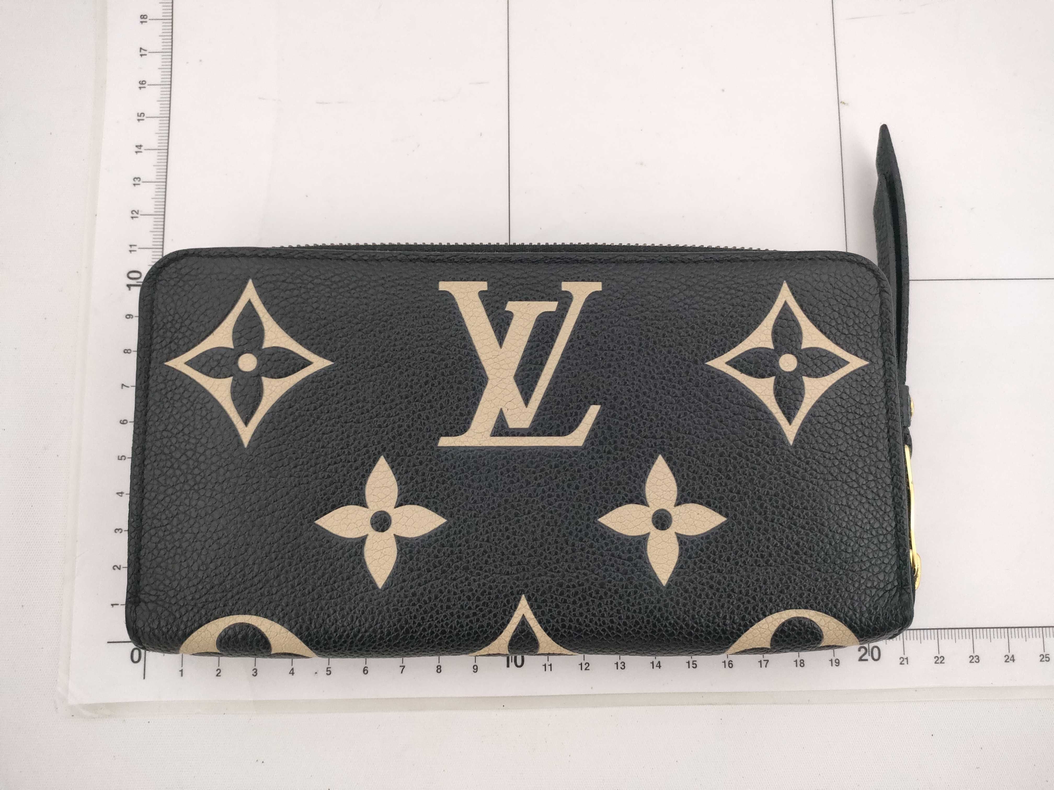 Monogram Empreinte Louis Vuitton Zippy Wallet Empreinte Bicolor RFID Wallet — view 2