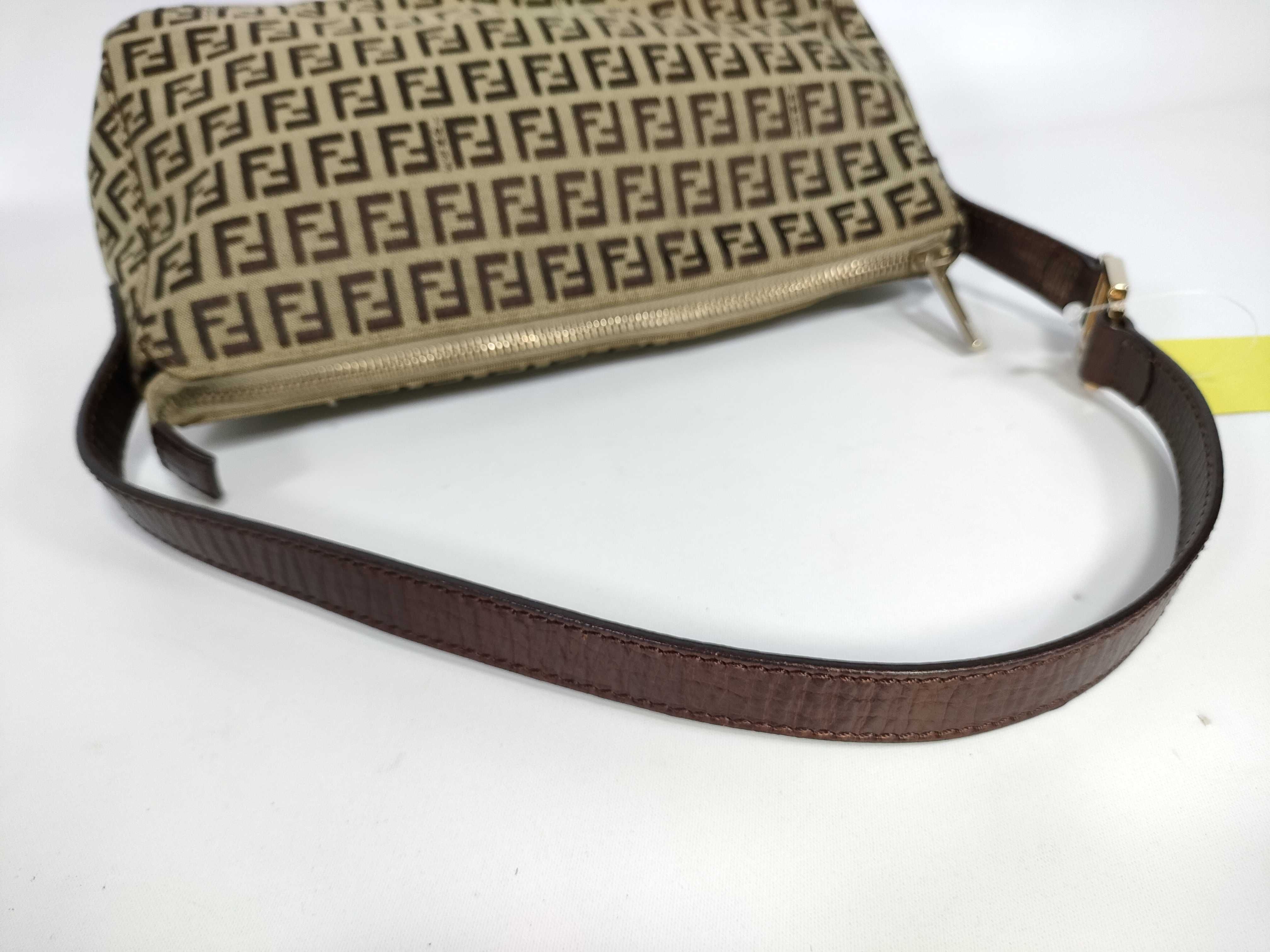 Accessory Pouch One-Shoulder Handbag — view 3