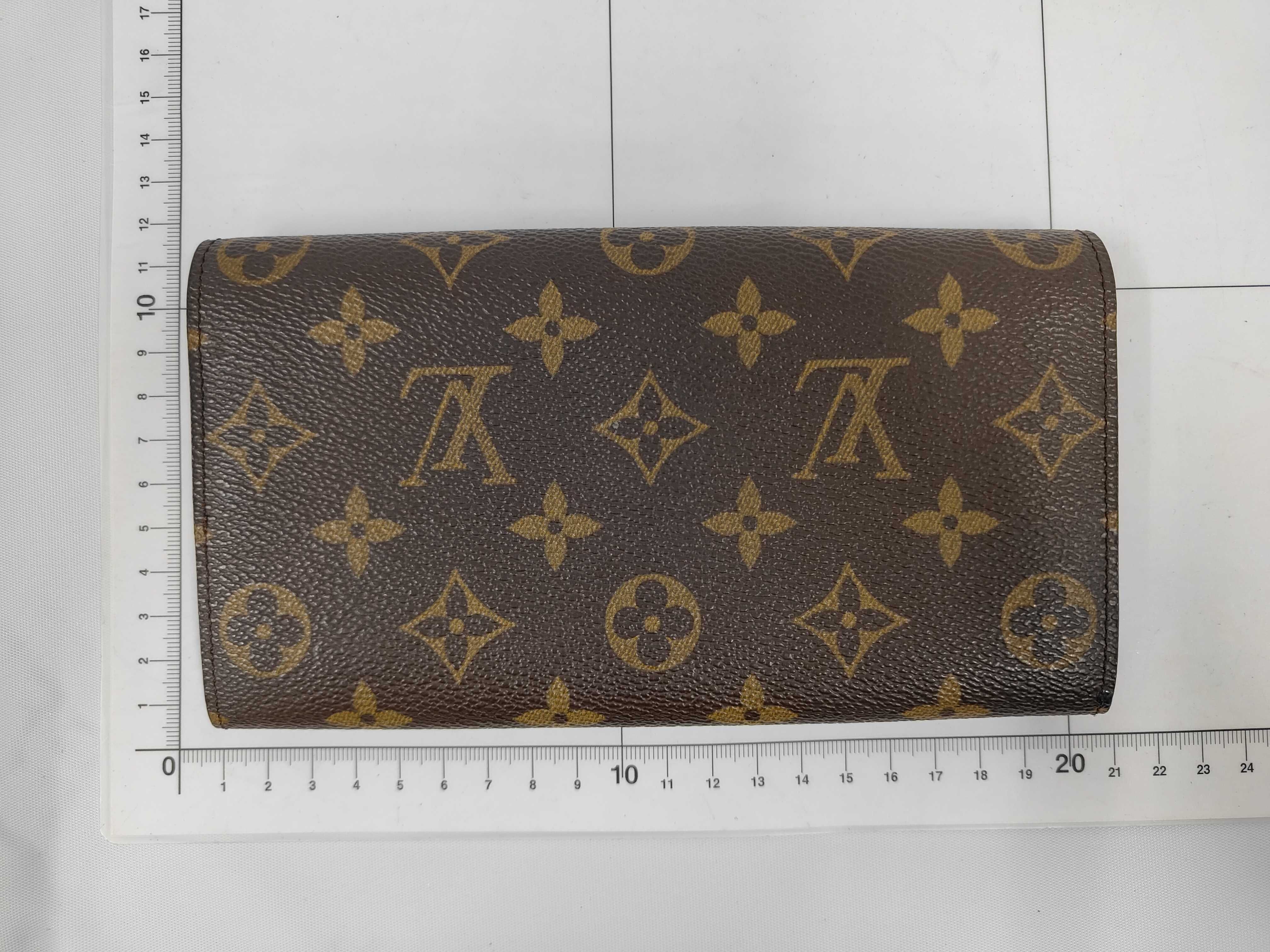 Monogram Portefeuille Sarah Old Model M61734 TH0062 Wallet — view 3
