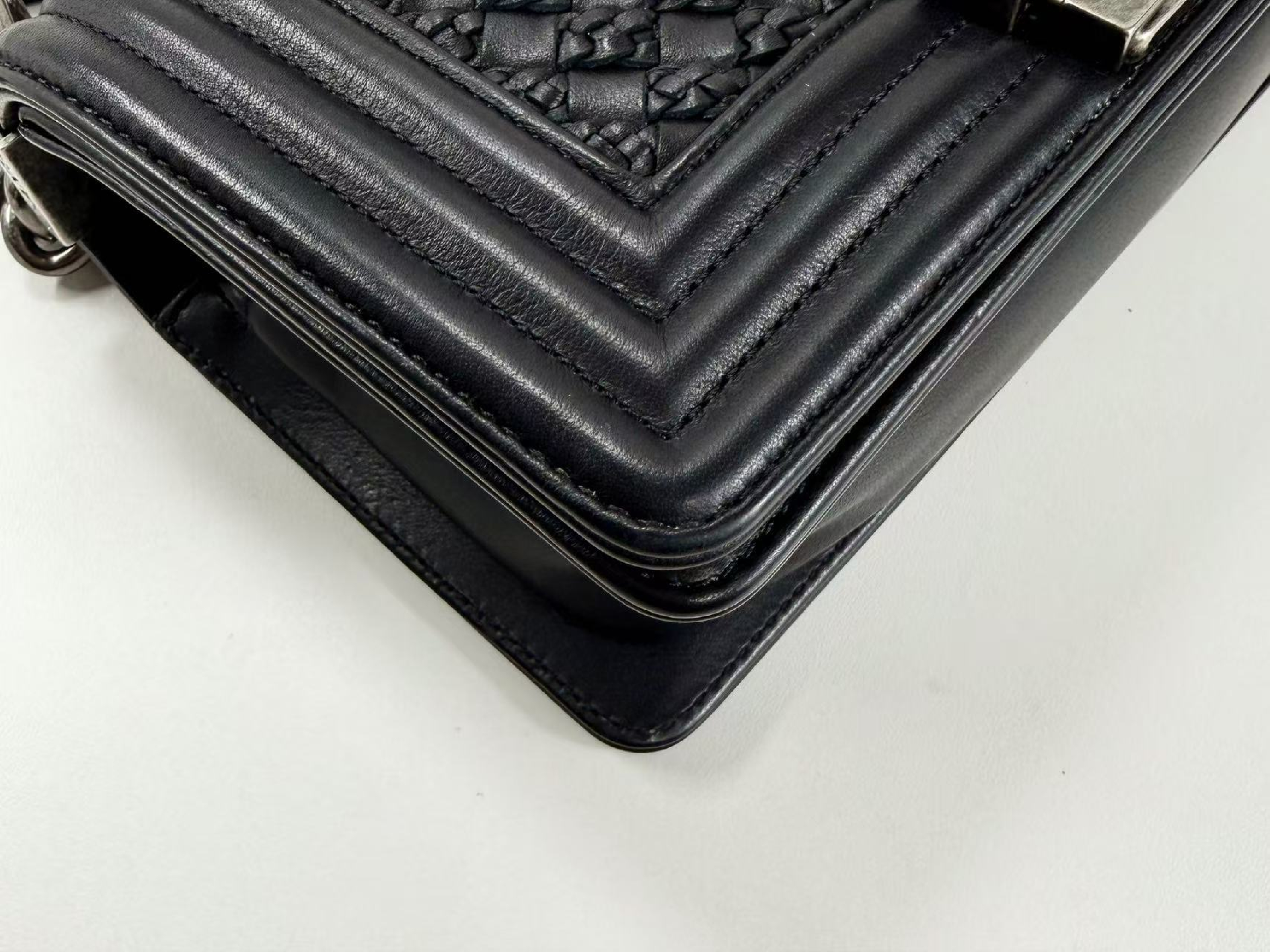Black Boy Braided Shoulder Bag, Approx. W20cm, Serial Number [Includes dust bag, authenticity card, and seal] Vintage Silver Hardware 26224164 Shoulder Bag — view 9