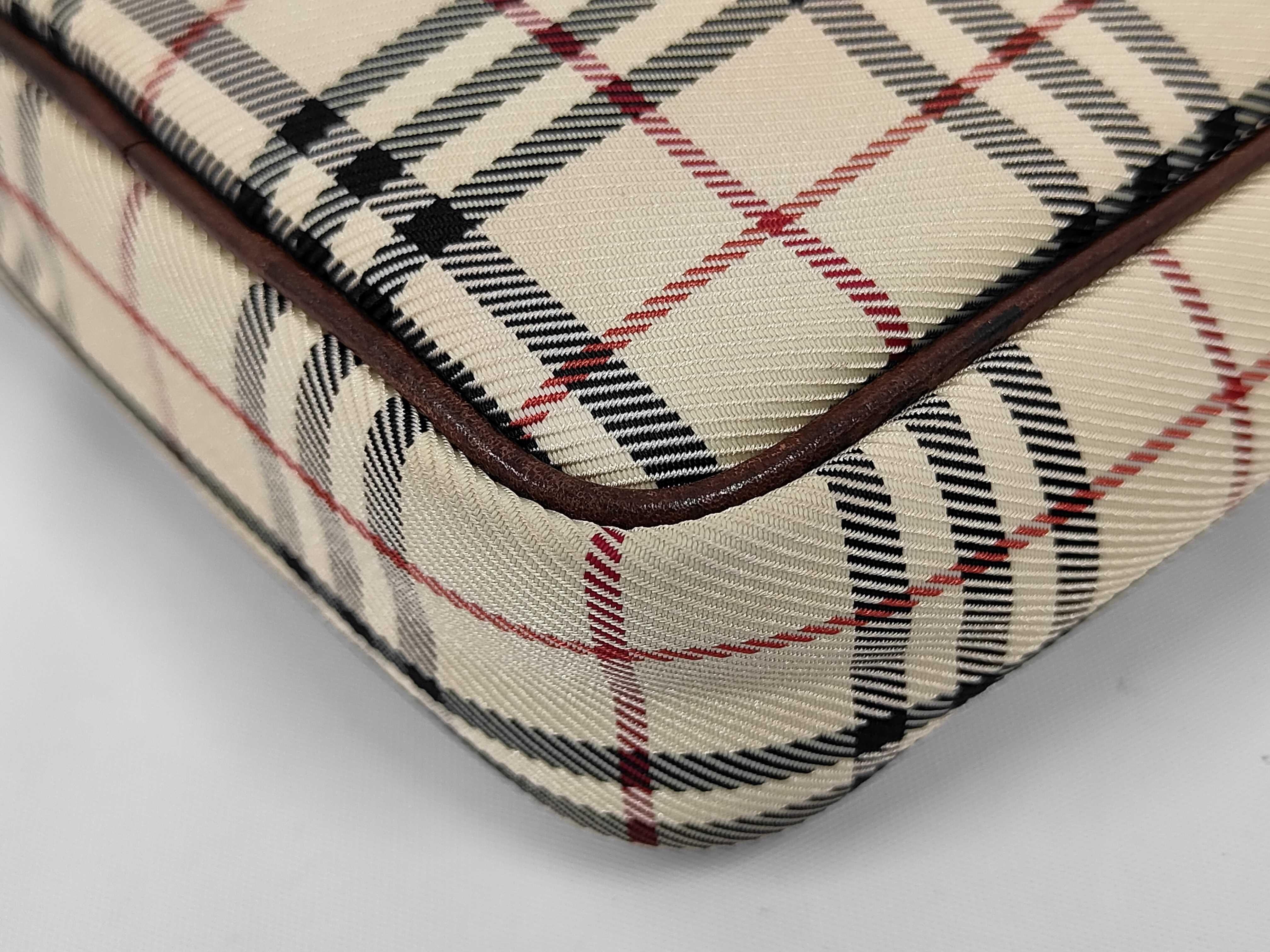 Check Pattern Shoulder Bag — view 4