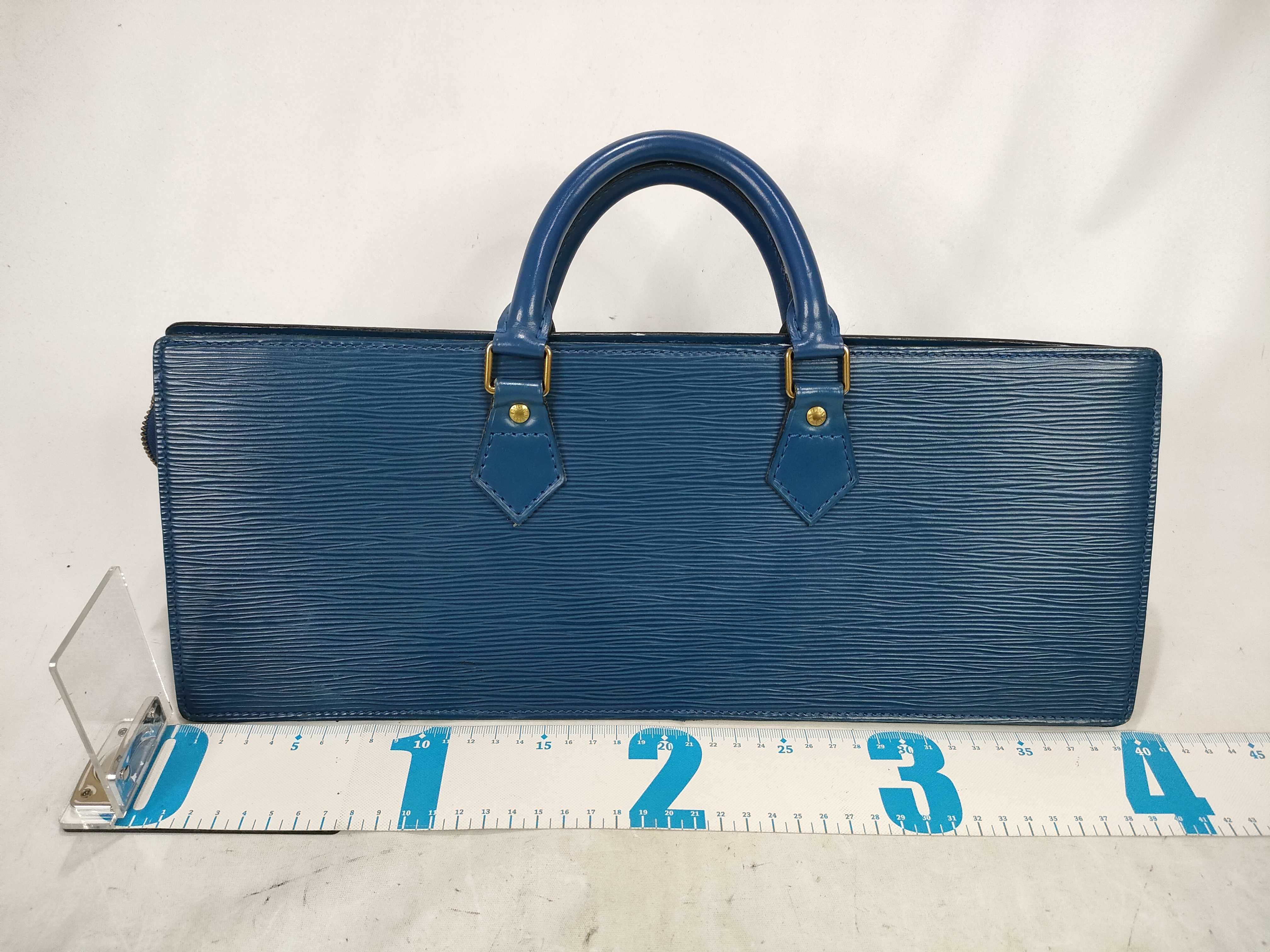 Epi Sac Triangle Handbag — view 2