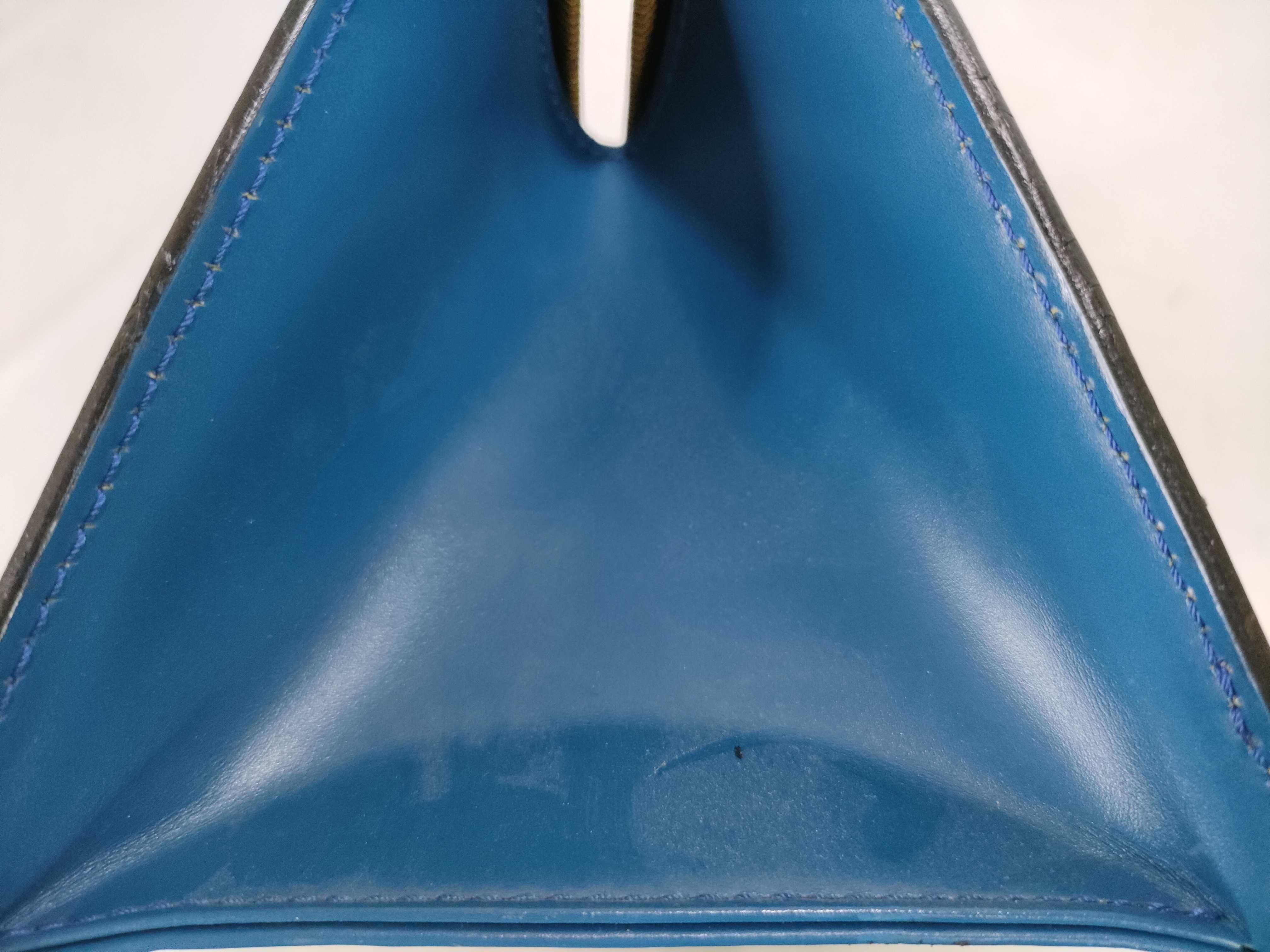 Epi Sac Triangle Handbag — view 14