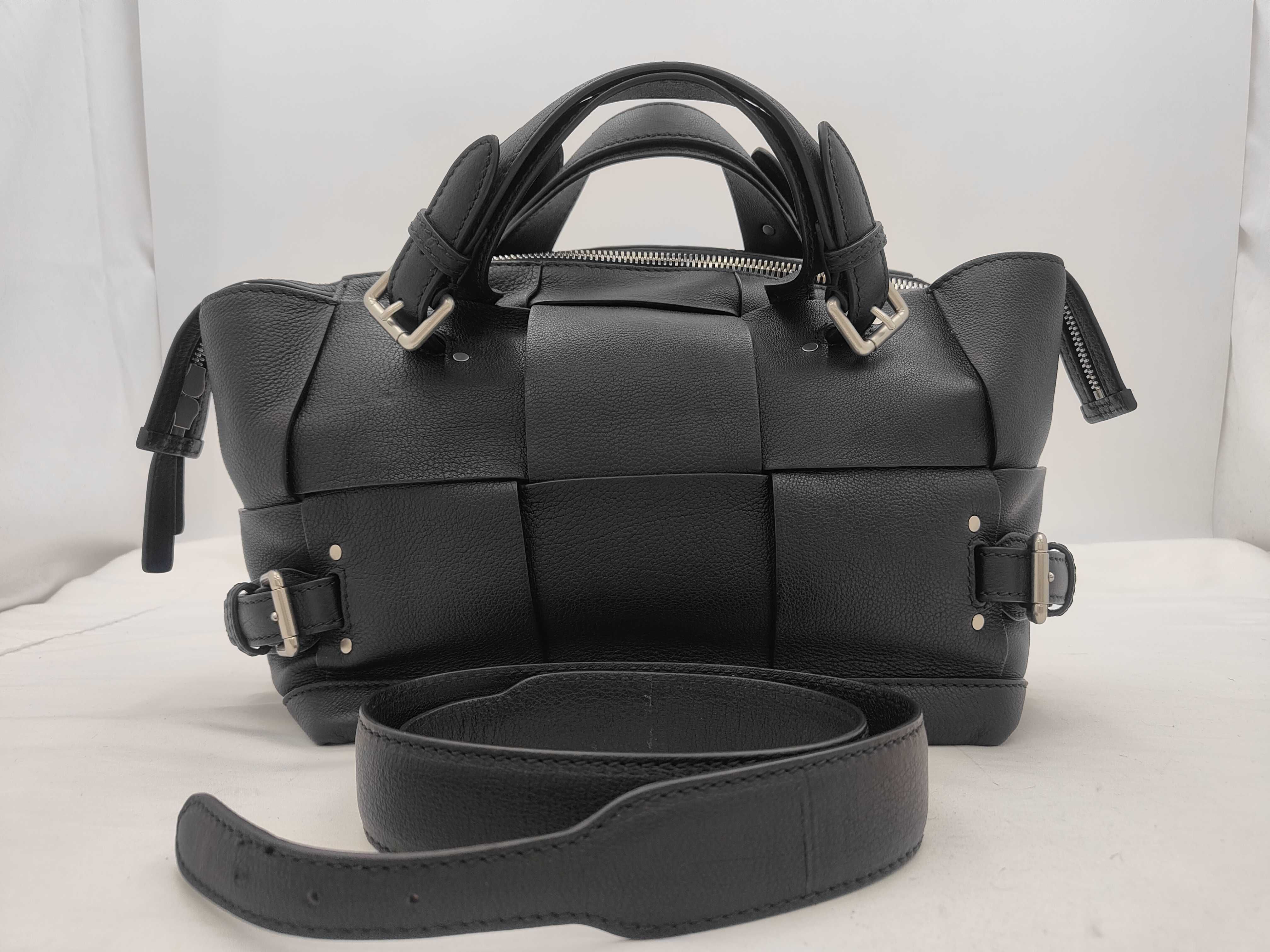 Intrecciato 2-Way Handbag