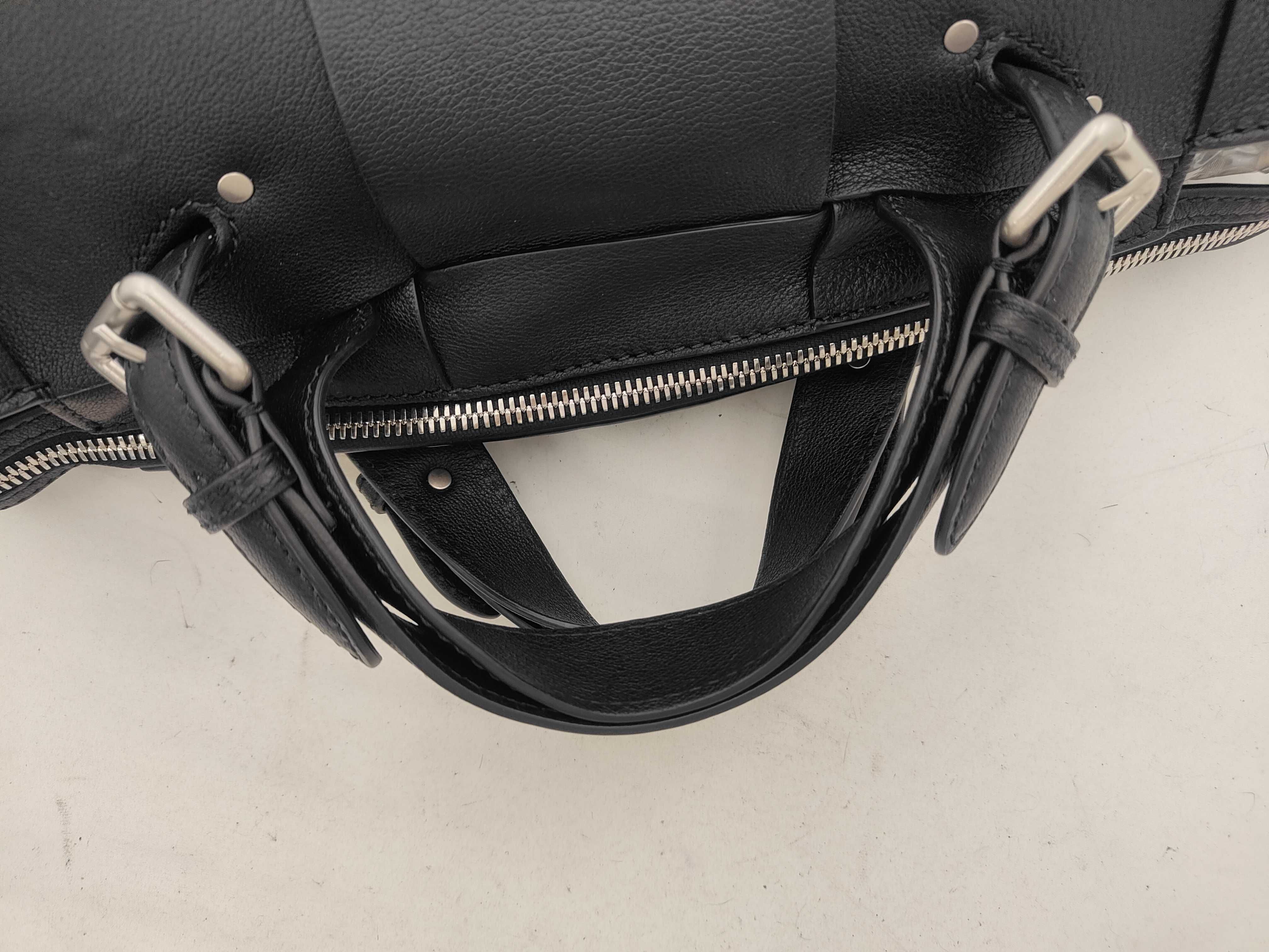 Intrecciato 2-Way Handbag — view 3