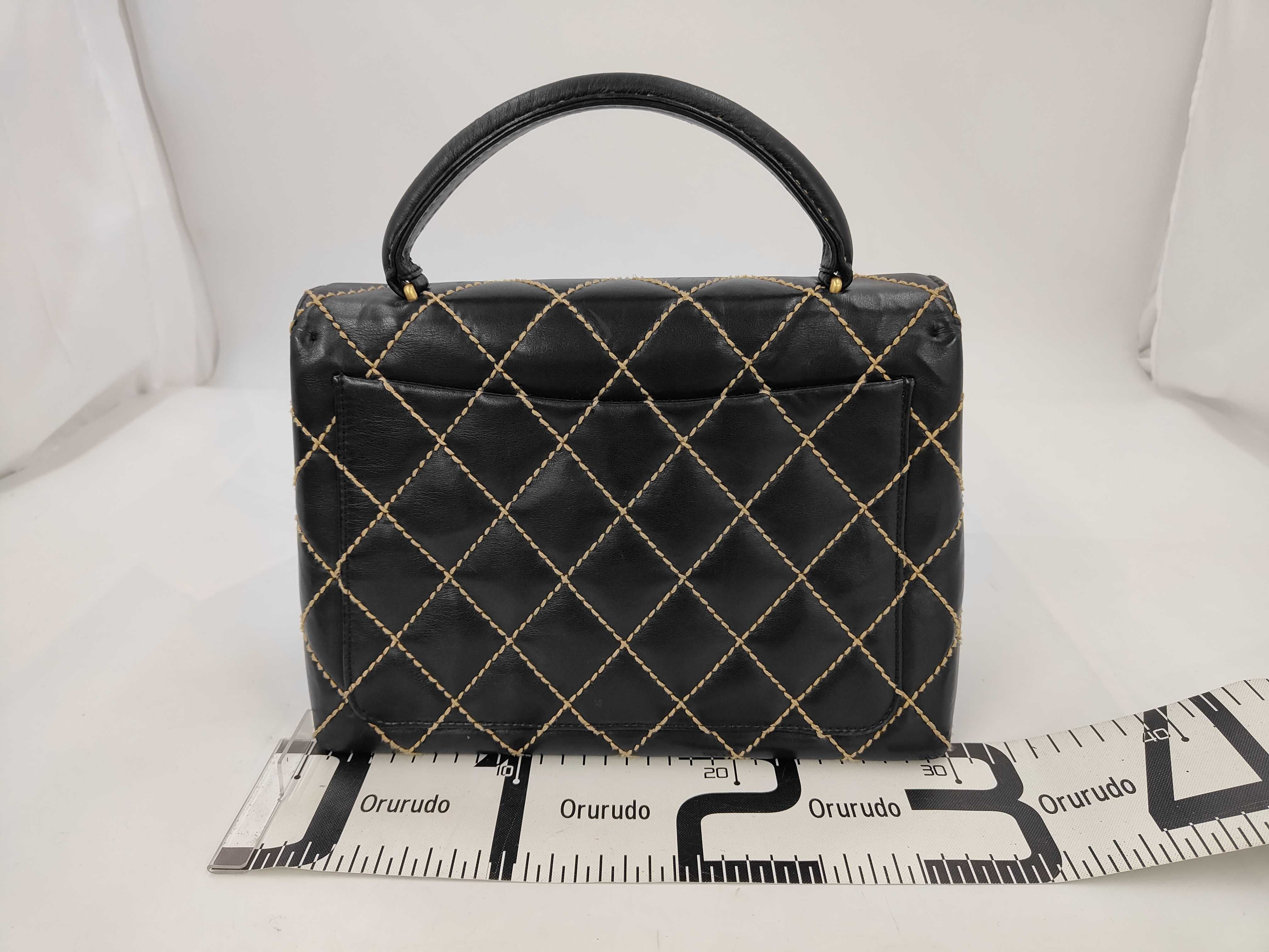 Matelassé 30 Wild Stitch Kelly-style Black Handbag (Serial Number 9) — view 2
