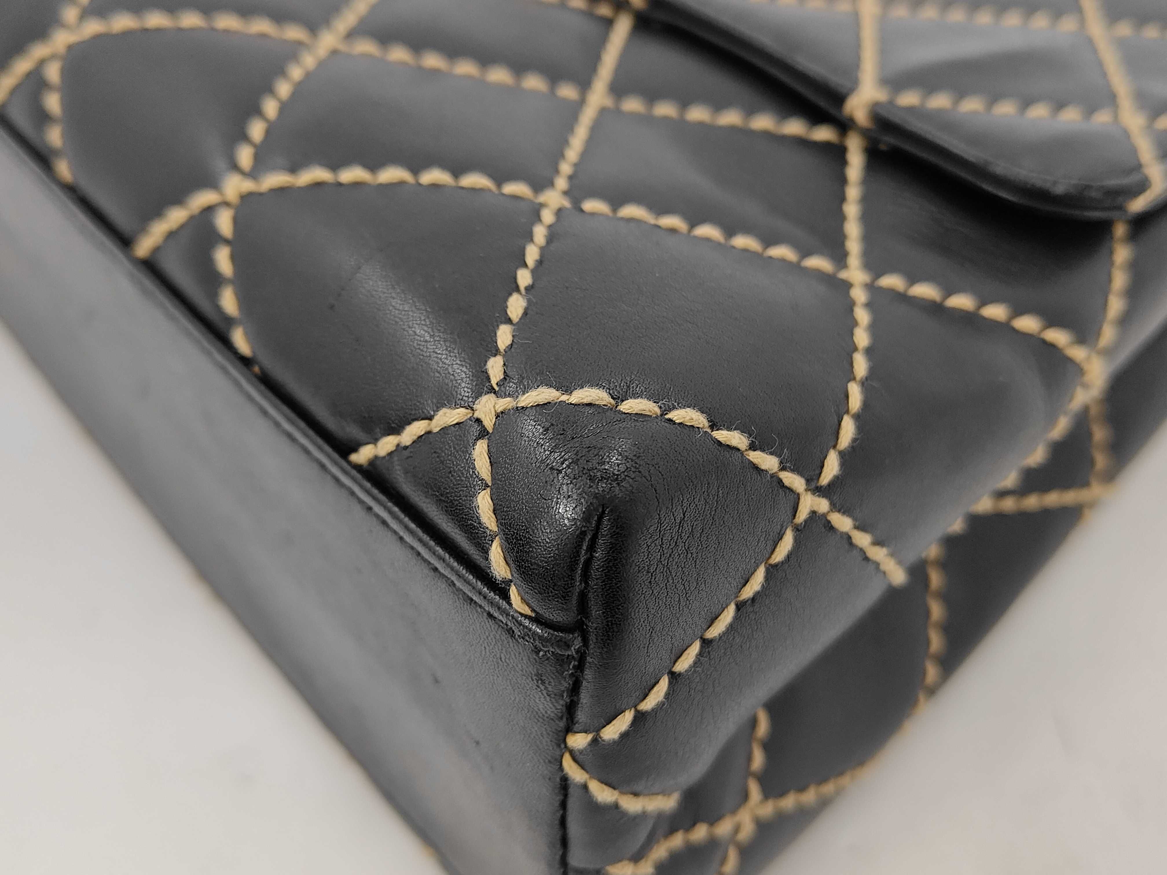 Matelassé 30 Wild Stitch Kelly-style Black Handbag (Serial Number 9) — view 7