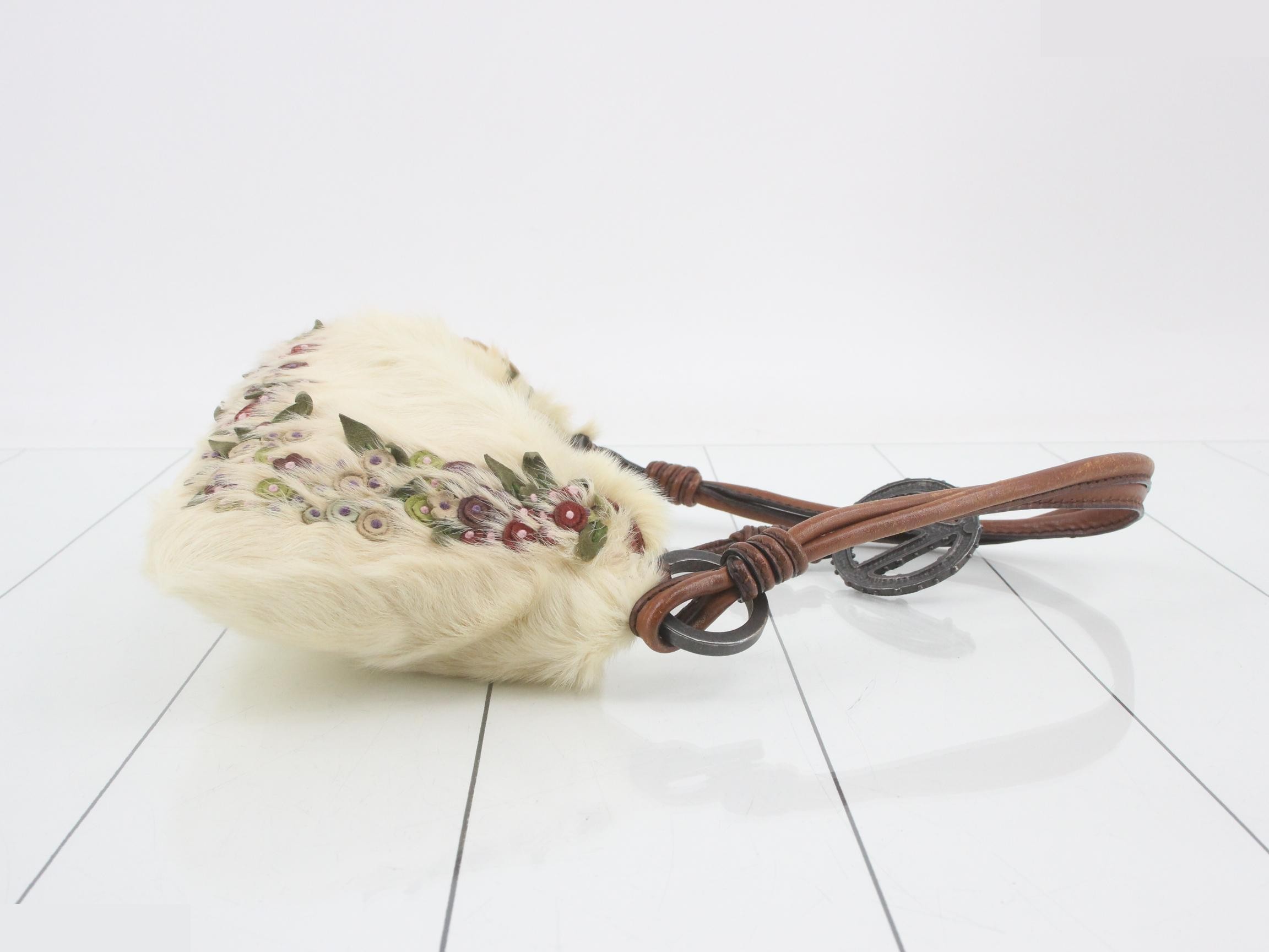 (Bag) - Shoulder Bag — view 3