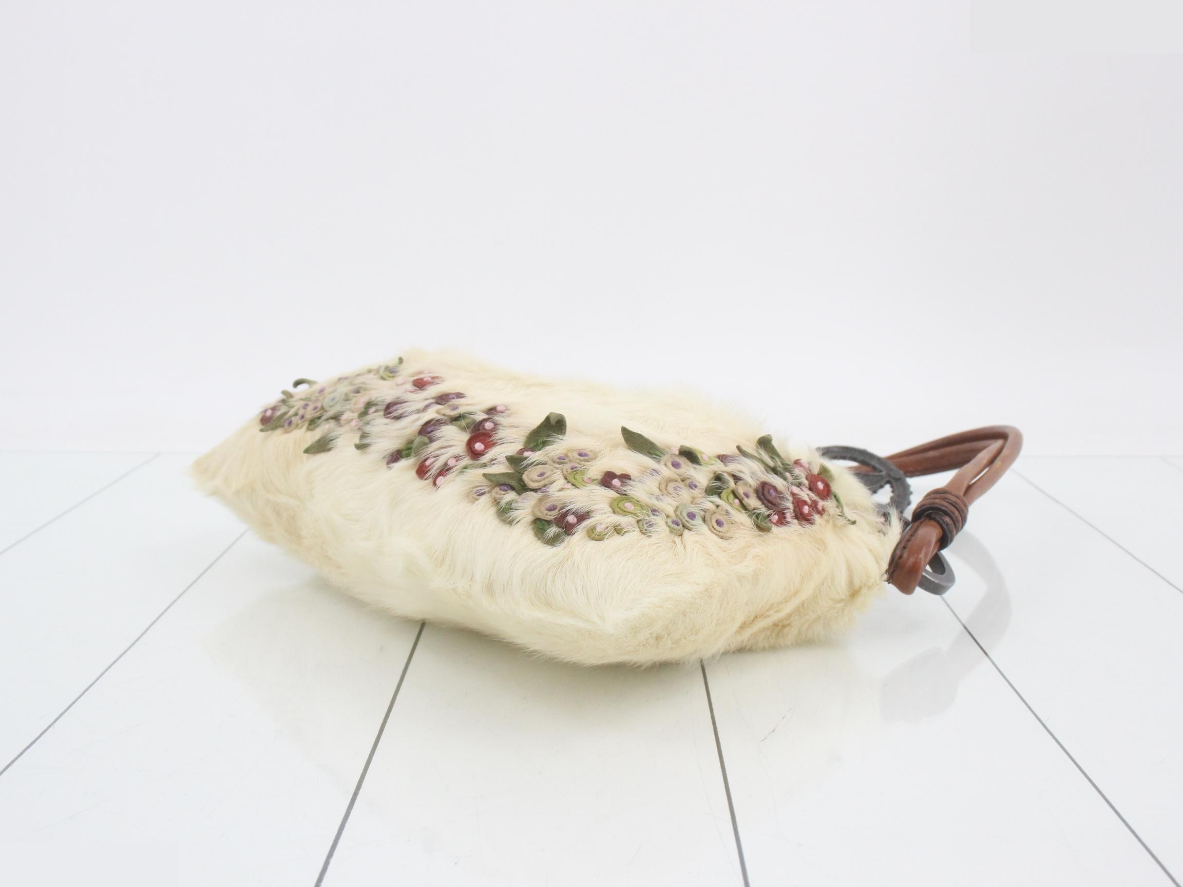 (Bag) - Shoulder Bag — view 6