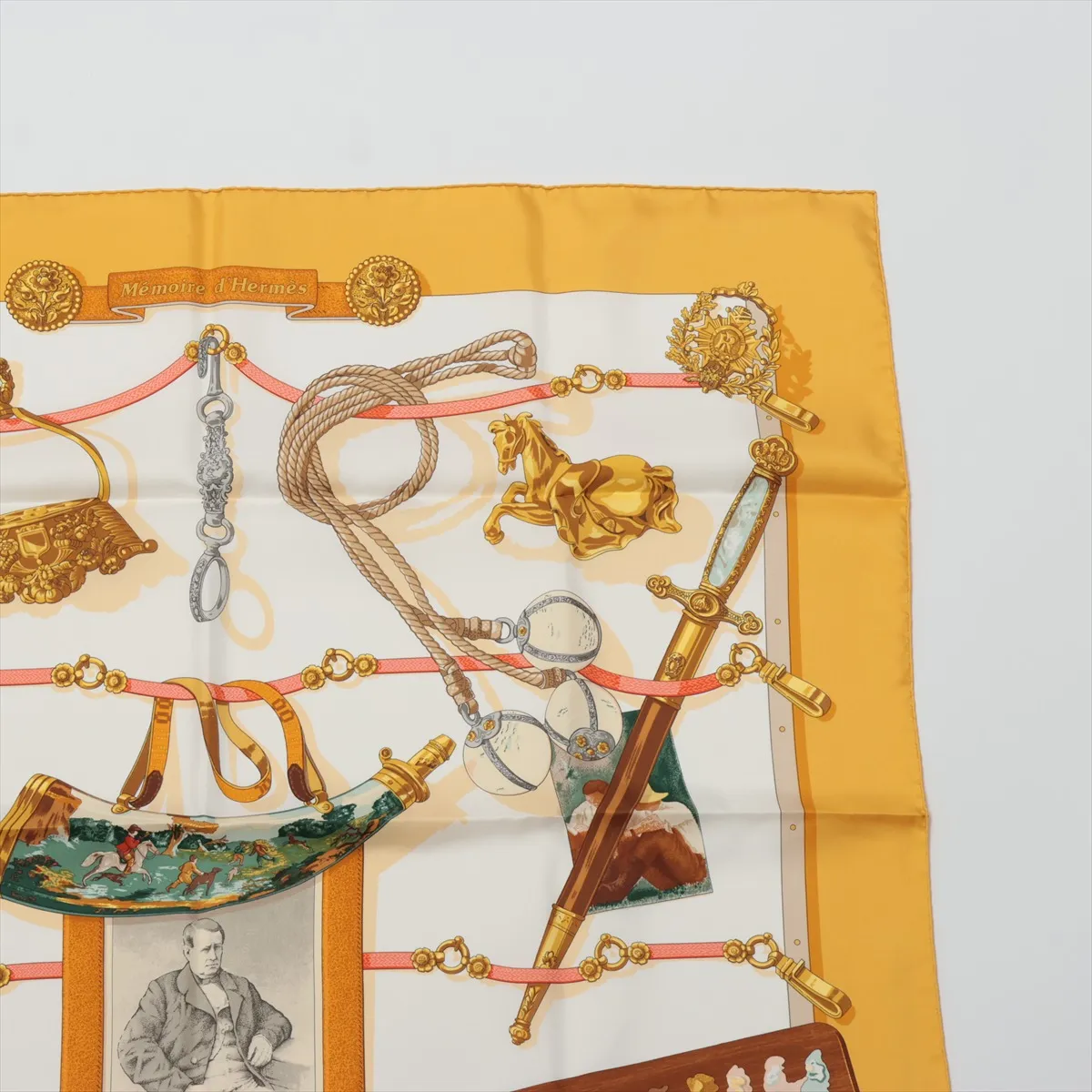 Carre 90 Memoire d'Hermes Memories of Scarf Silk Yellow — view 3