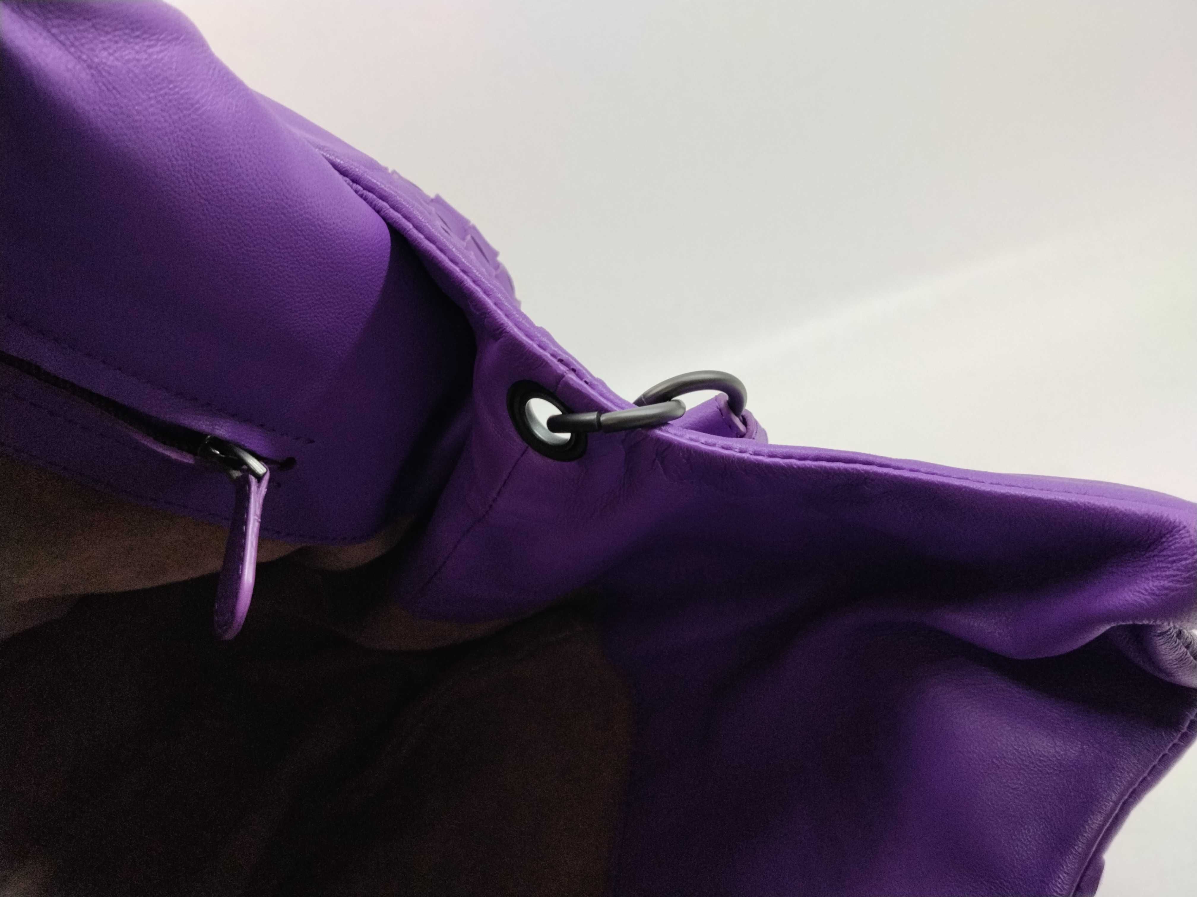 Intrecciato Campana Handbag — view 11