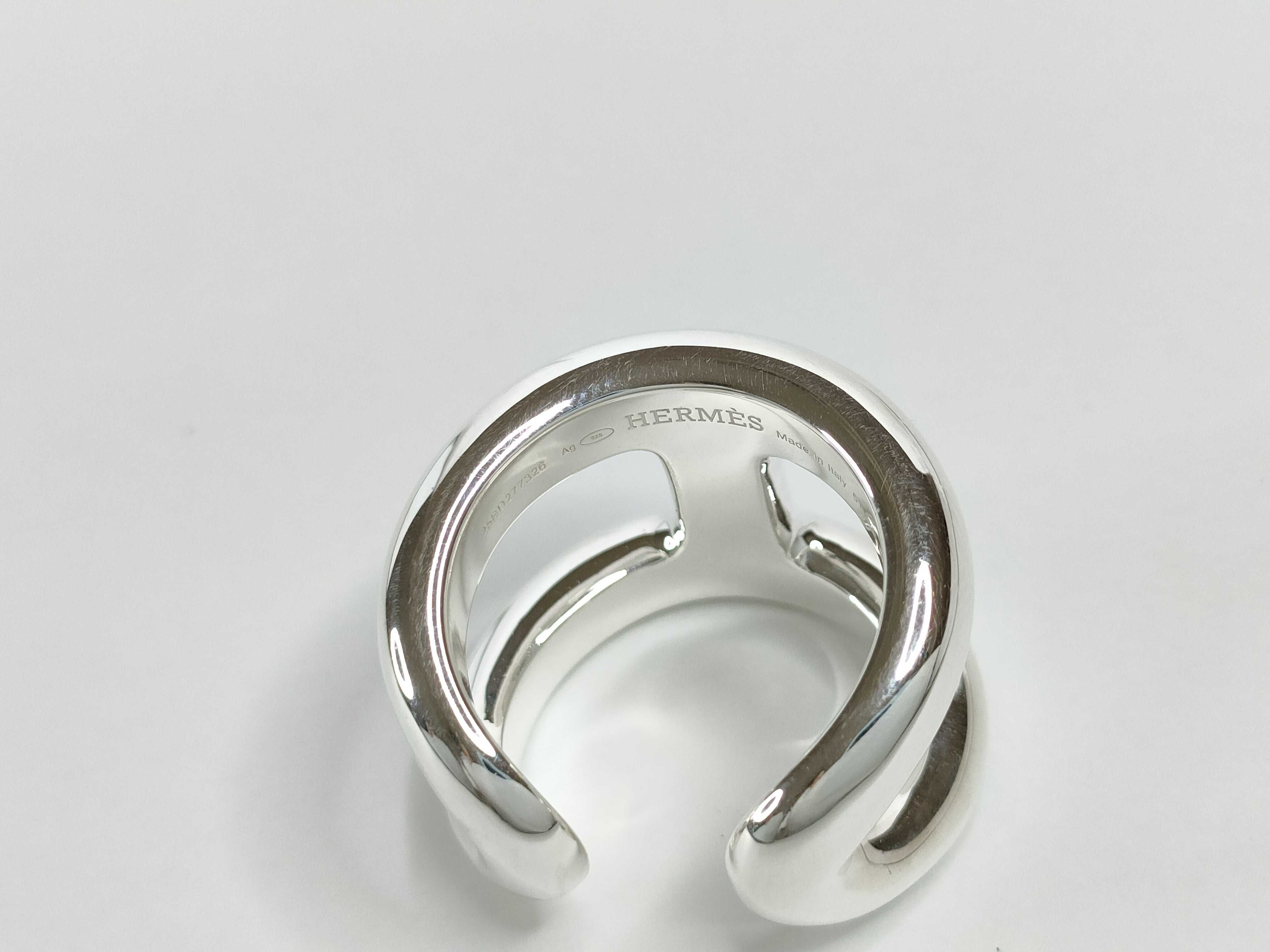 Osmo's 51 Ring — view 4