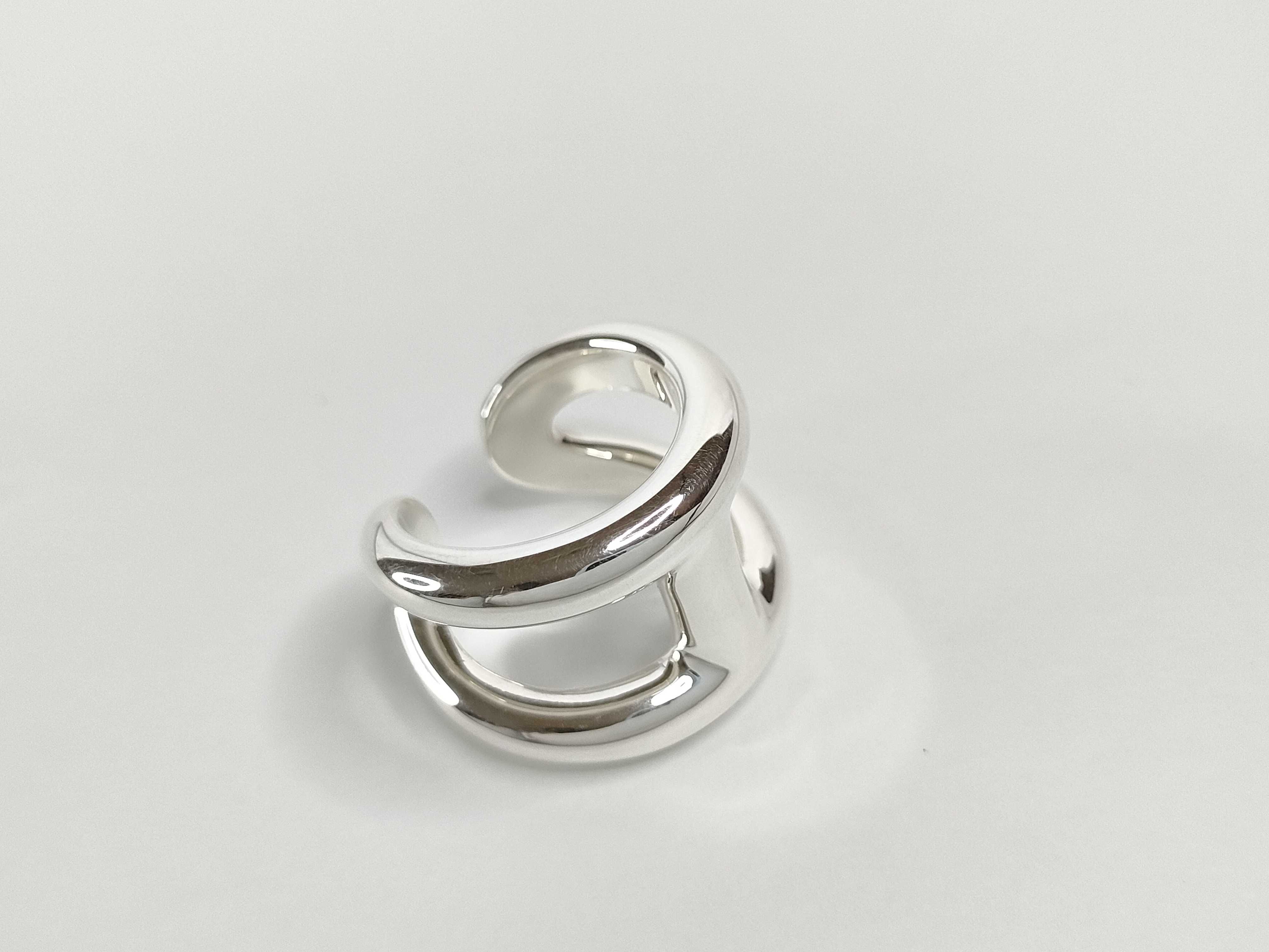 Osmo's 51 Ring — view 5
