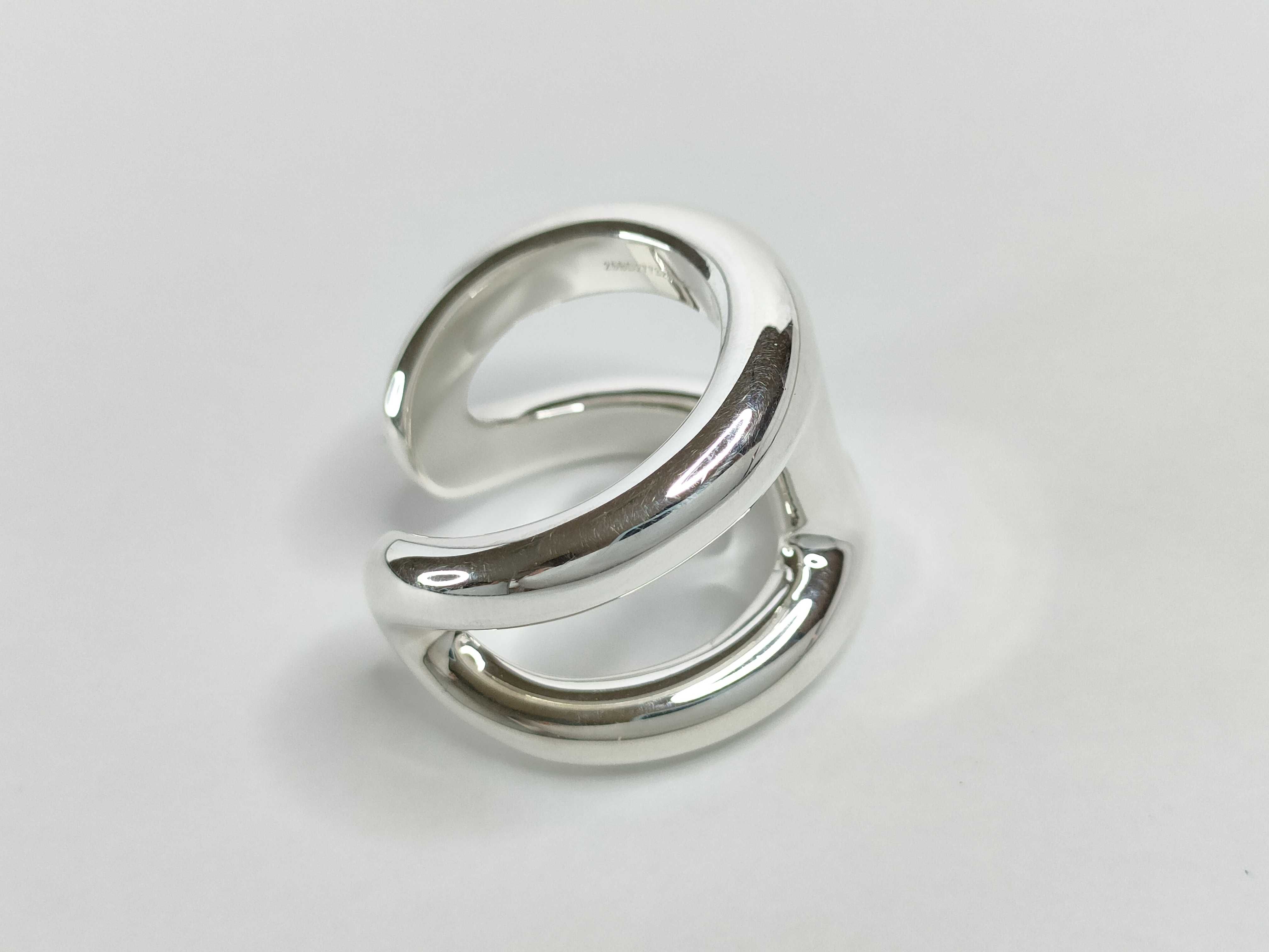 Osmo's 51 Ring — view 7