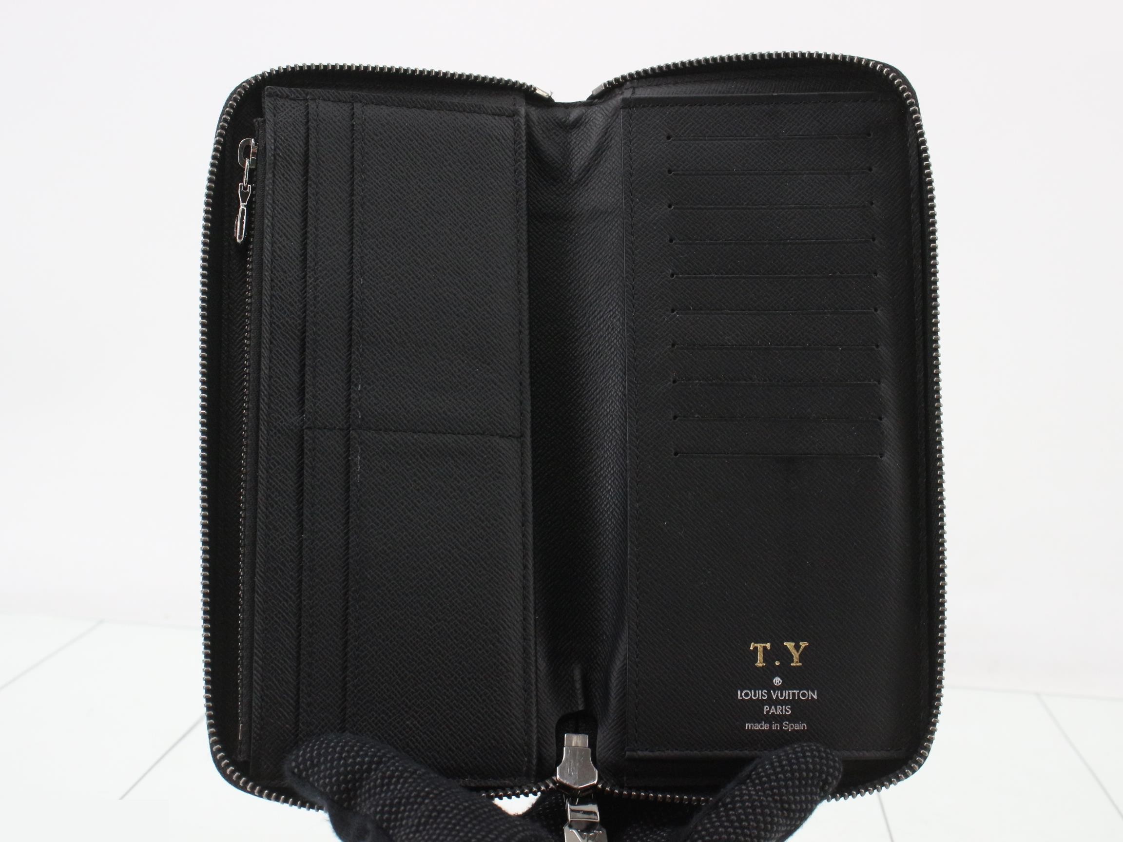 Eclipse Zippy Wallet Vertical — view 4