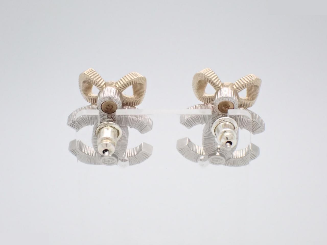 Coco Mark Ribbon B24K Earrings — view 2